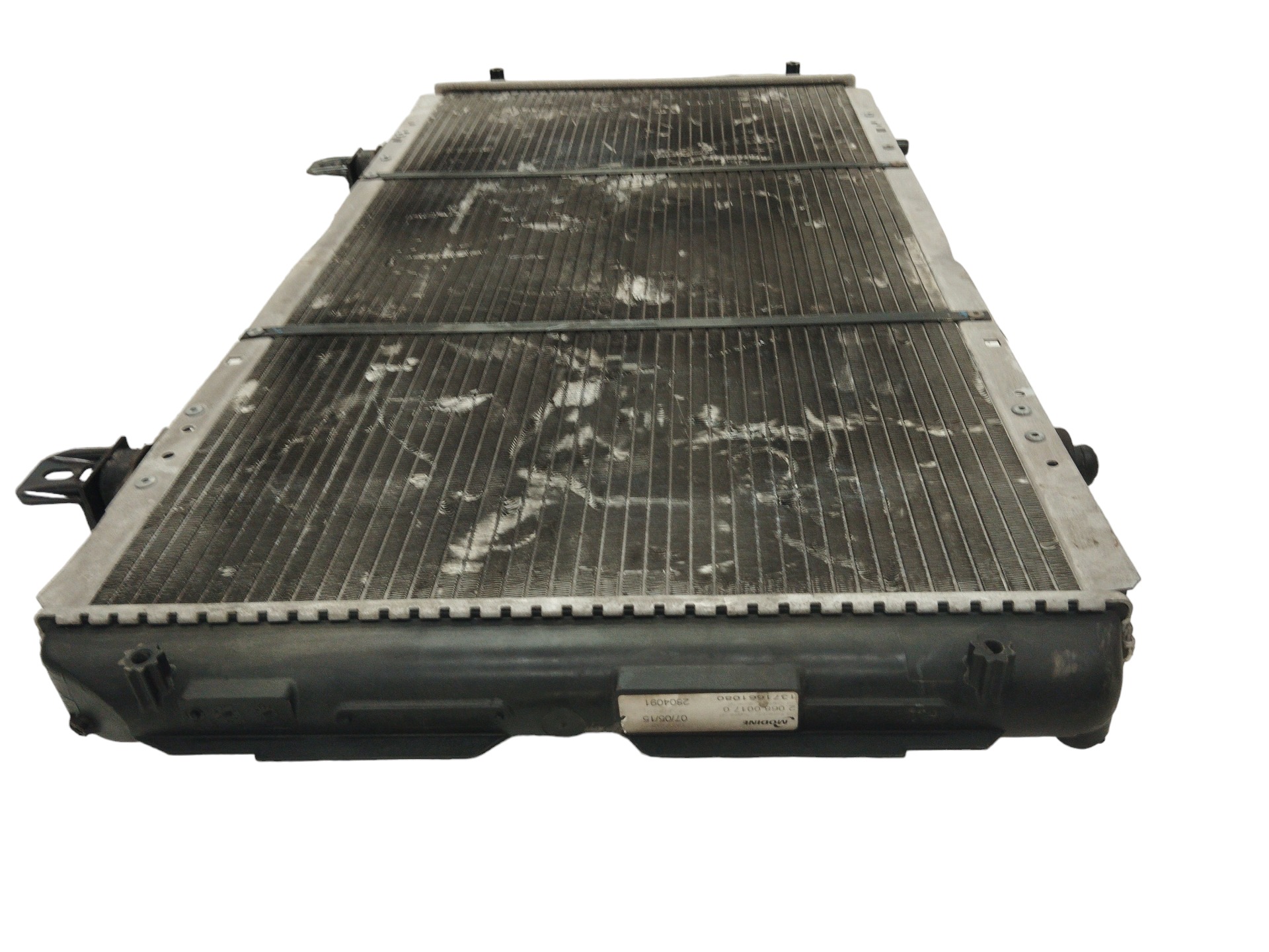 KIT RADIADOR S/CONDENSADOR IVECO 4