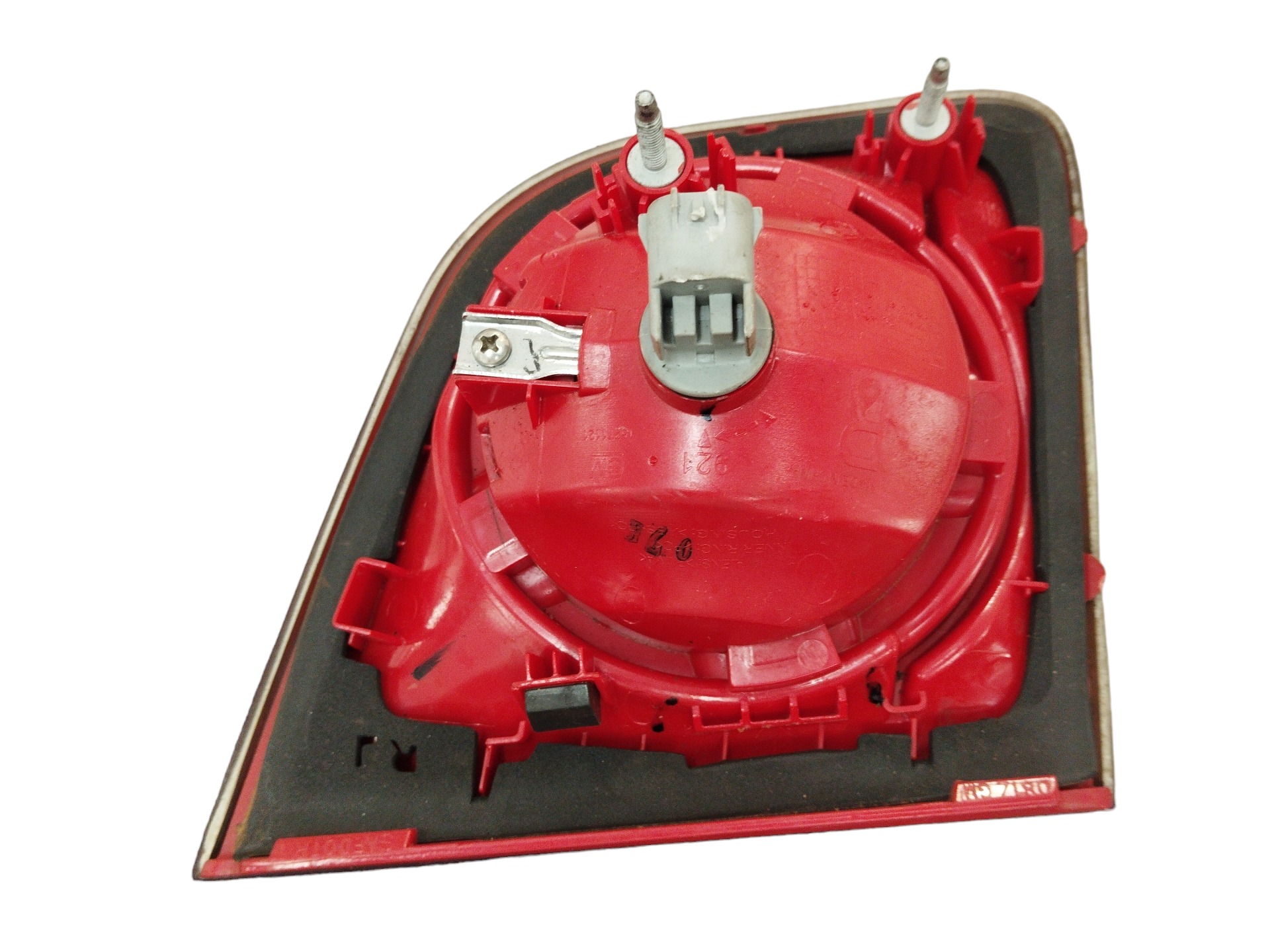 Lanterna Tampa Traseira L/d Gm Malibu 2010/13 – 15271121 3