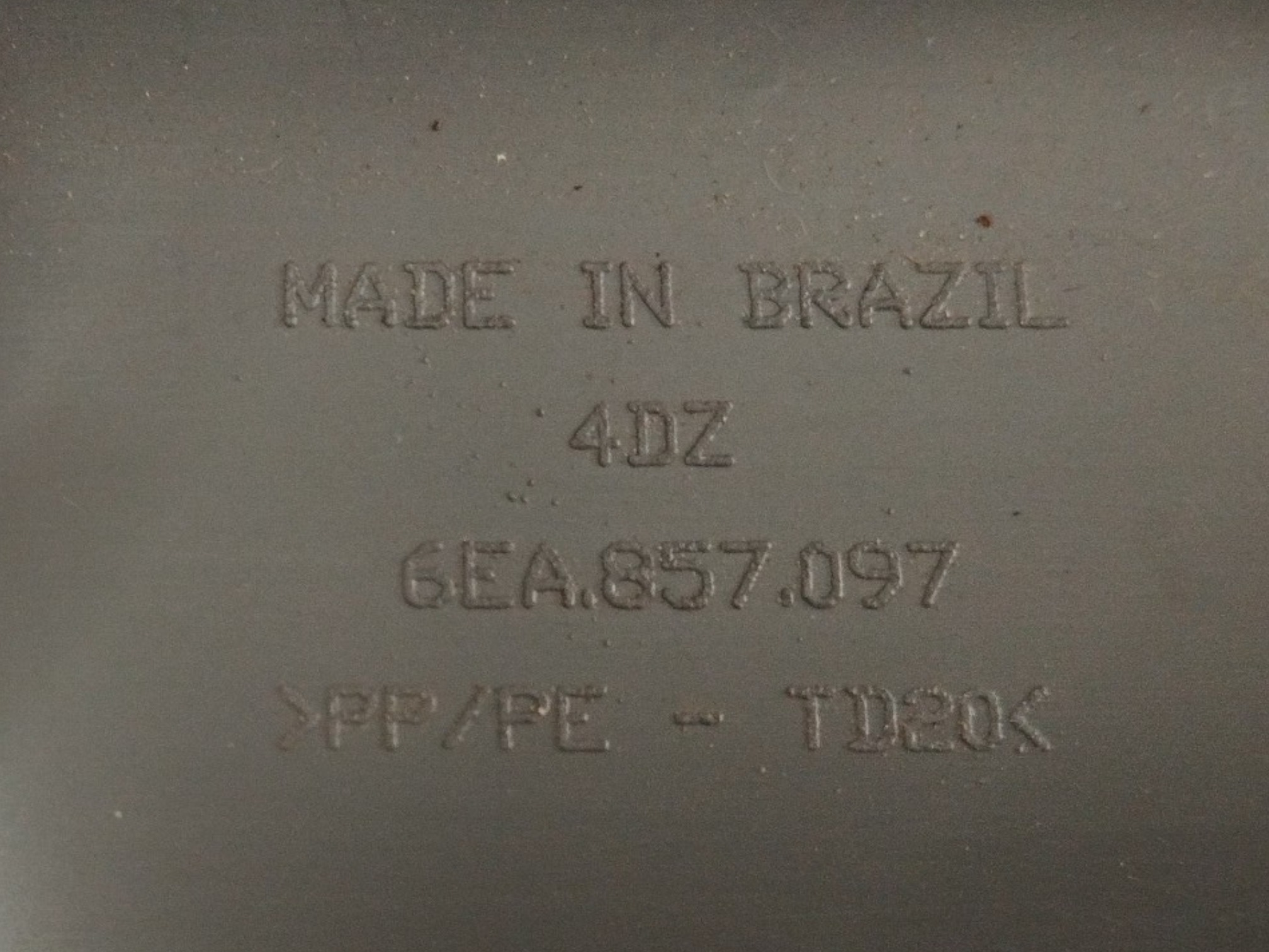 Porta Luvas Volkswagen Polo 2017 Em Diante Original 7