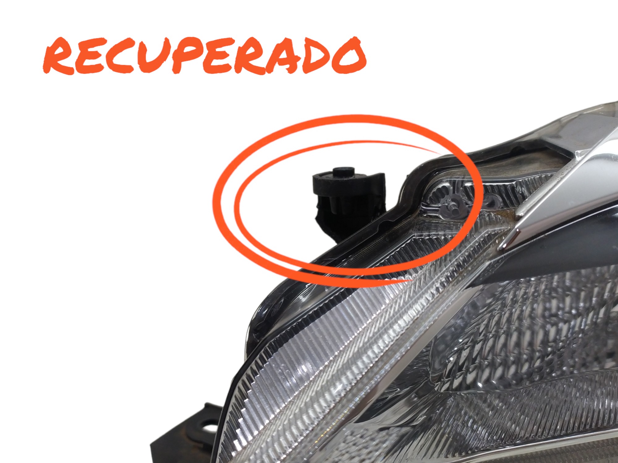 Farol L/e Hillux Sw4 2016 A 2020 S/led Original C/detalhes Esquerdo 9