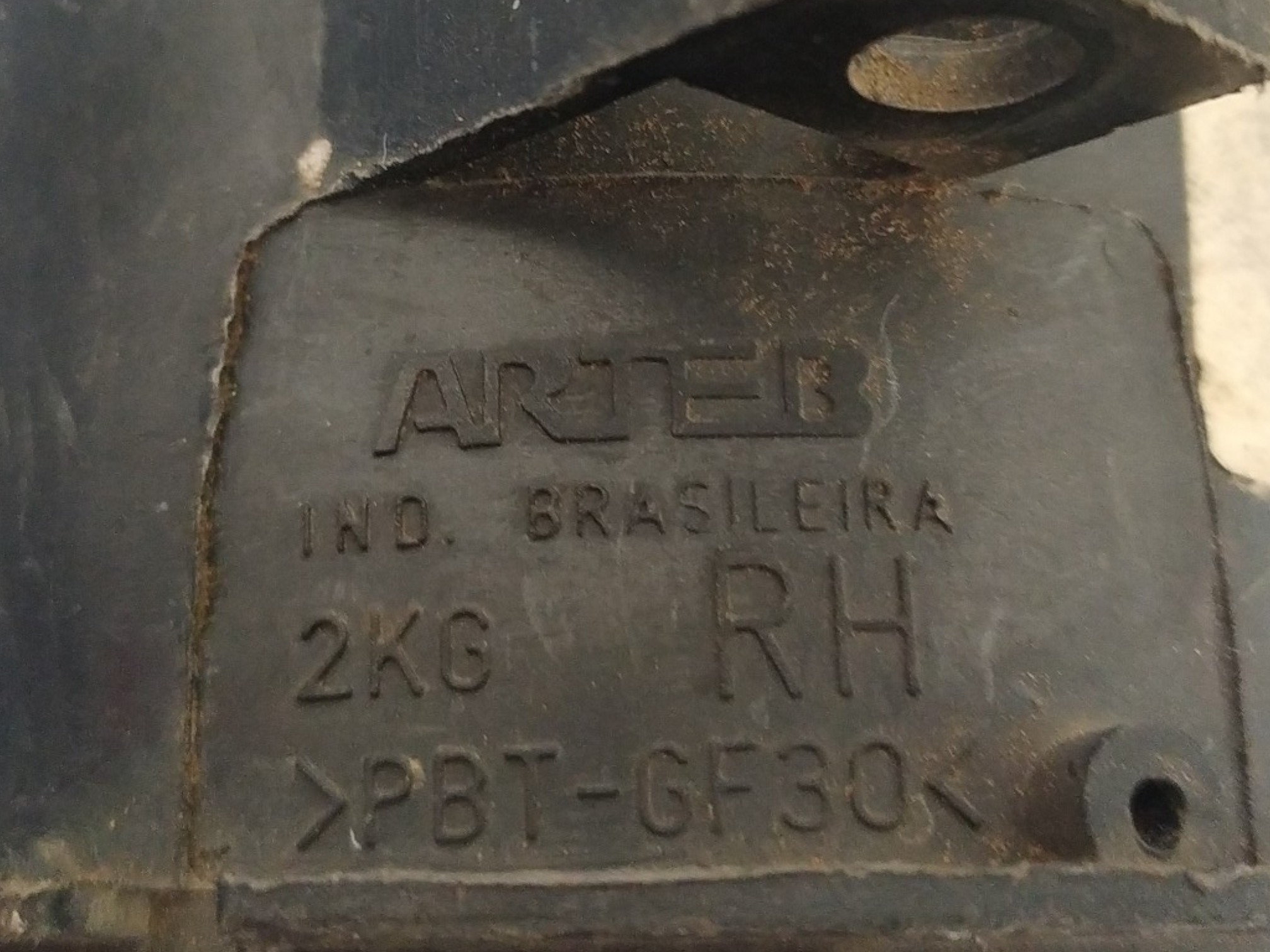 Farol Milha L/d Gol/parati/saveiro G1 G2 G3 G4 G5 Paralelo 6