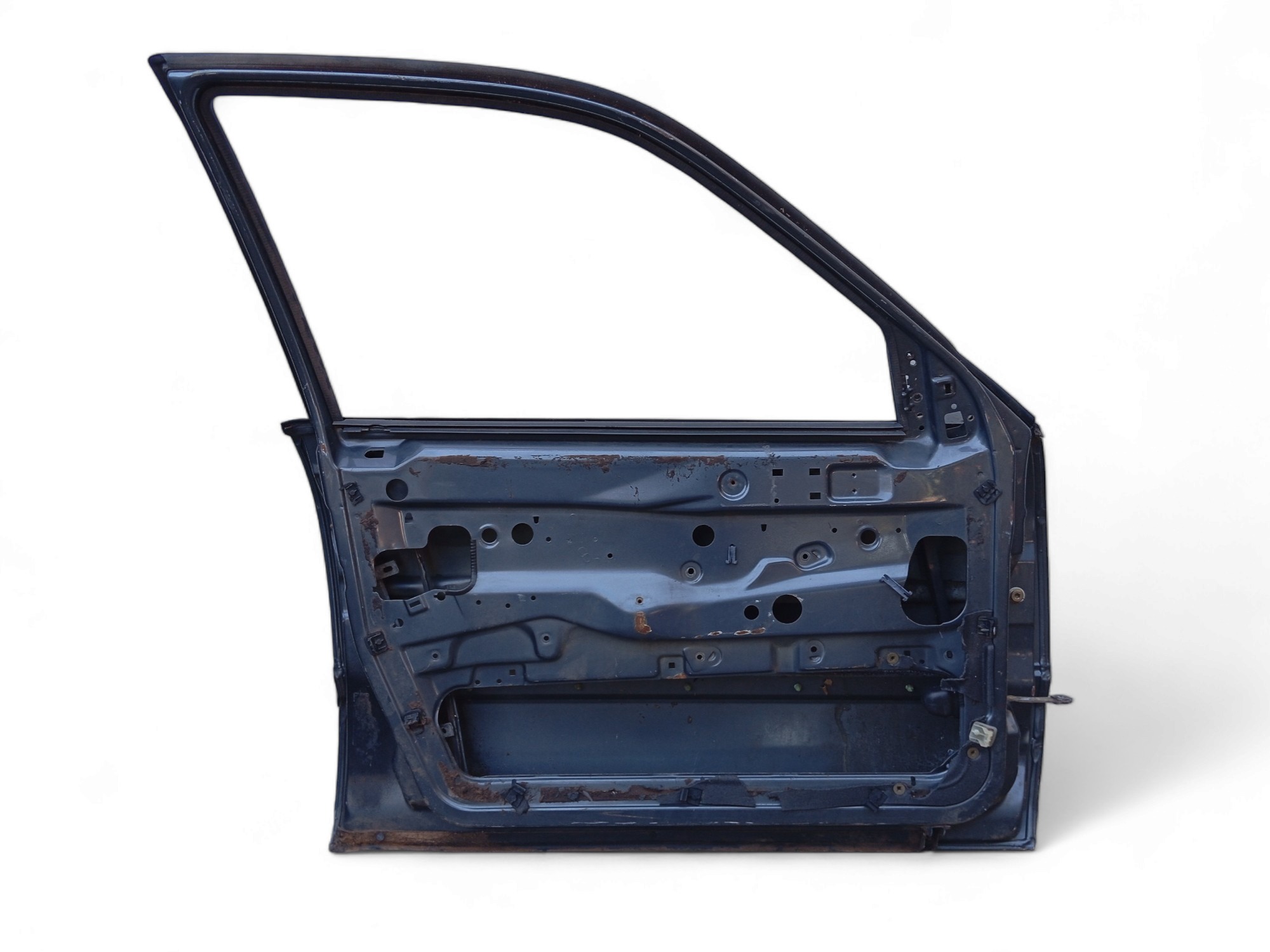 Porta Dianteira L/e Passat Alemao 1993 A 1996 C/detalhes – Dianteira – Esquerdo – Cinza 4