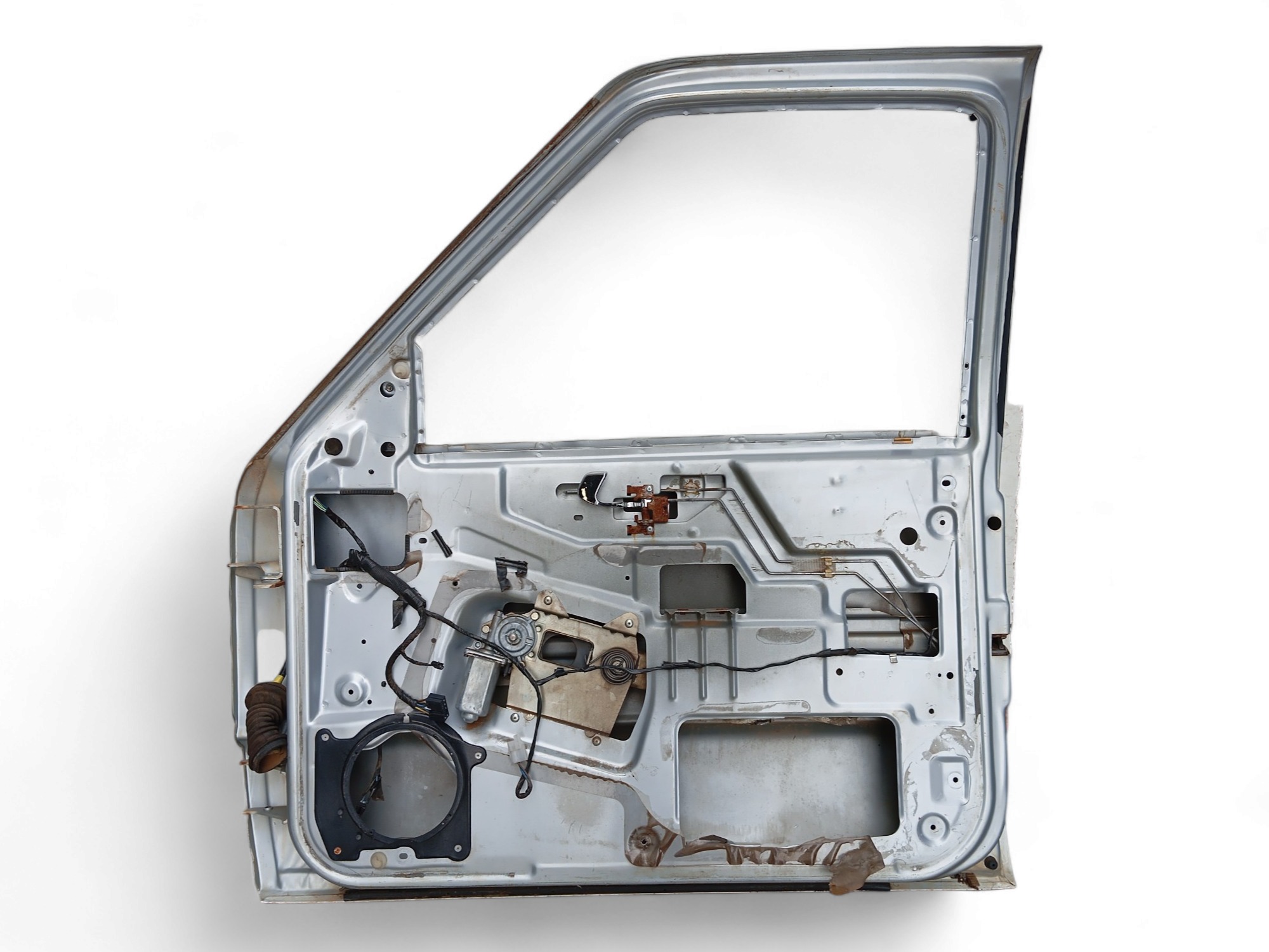 Porta Dianteira L/d Chevrolet S10  2010/2011 C/detalhes – Dianteira – Direito – Prata 4