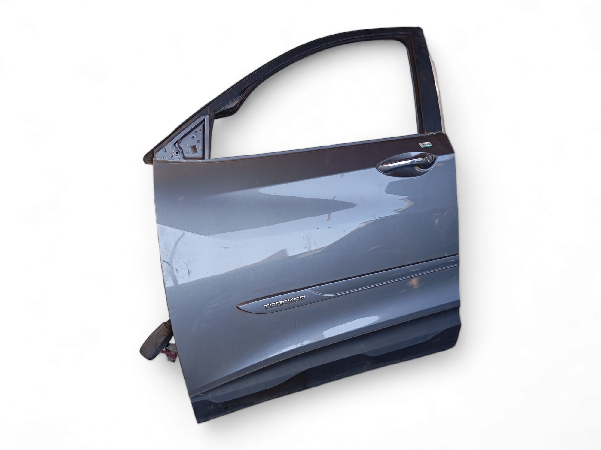 Porta Dianteira L/e Chevrolet Tracker 2020 A 2022 Original – Dianteira – Esquerdo – Cinza 3