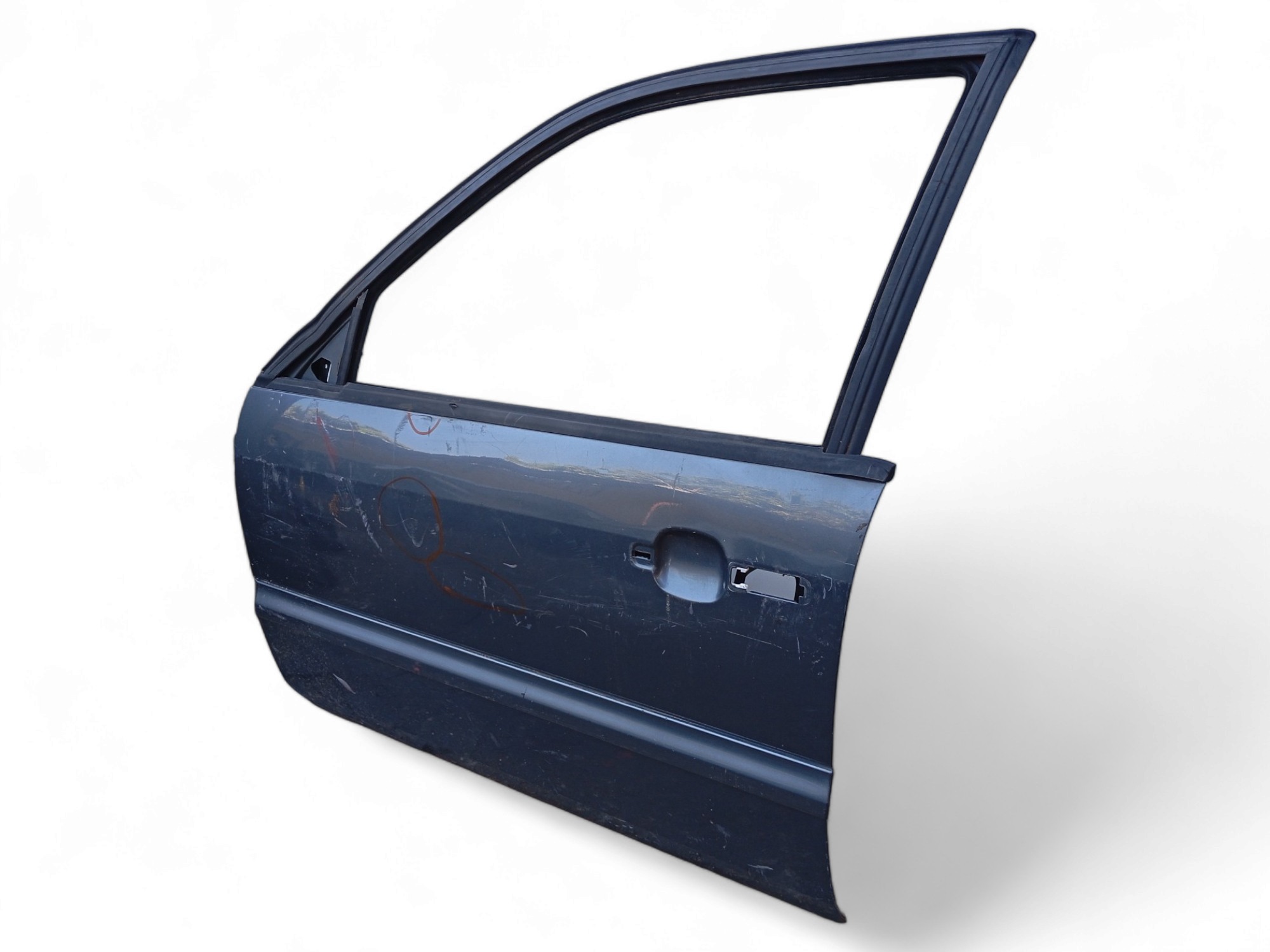 Porta Dianteira L/e Passat Alemao 1993 A 1996 C/detalhes – Dianteira – Esquerdo – Cinza 3
