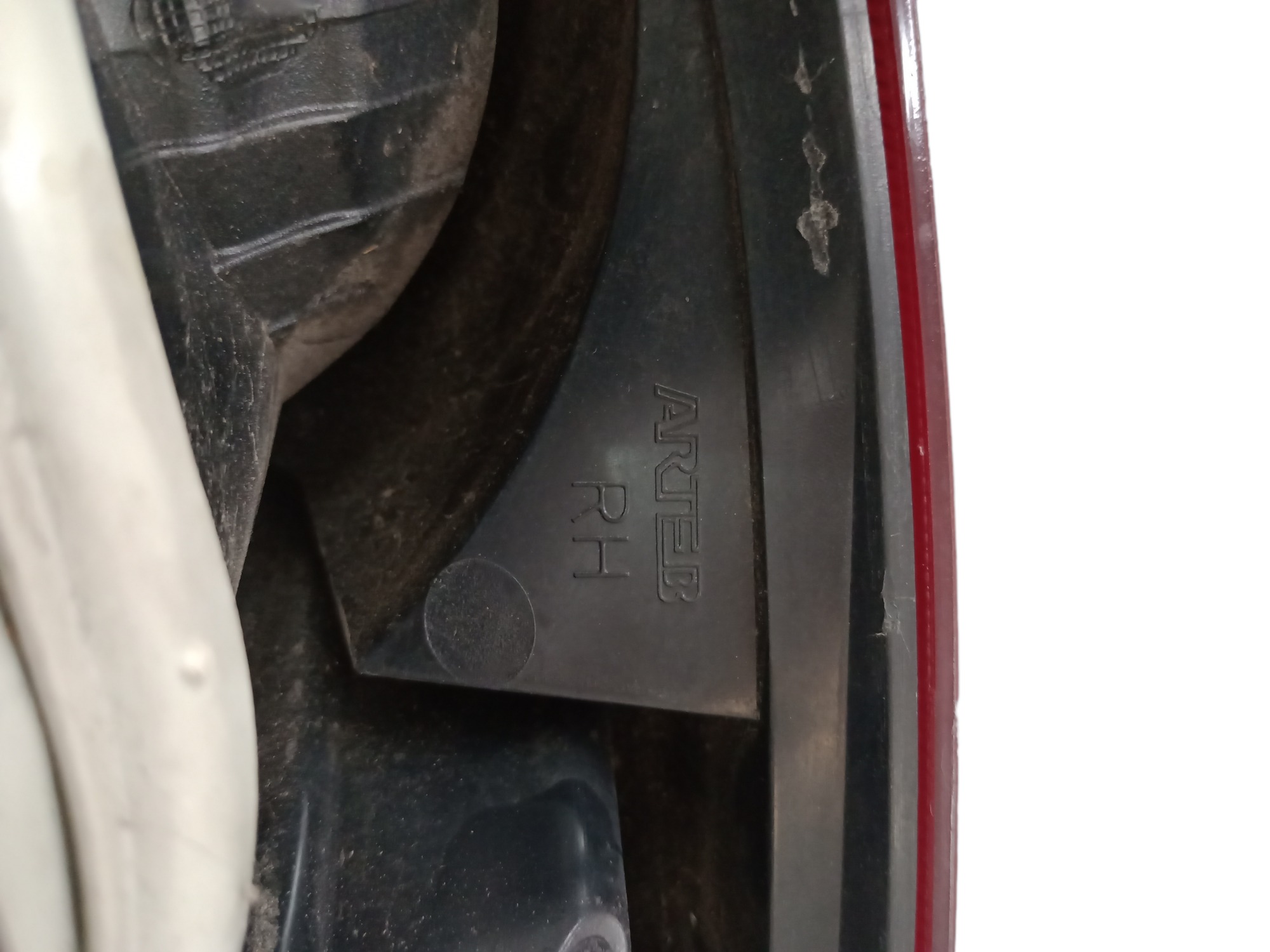 Lanterna Tras Gm Celta Fume L/d 2006 A 15 Usado Original  Direito 6
