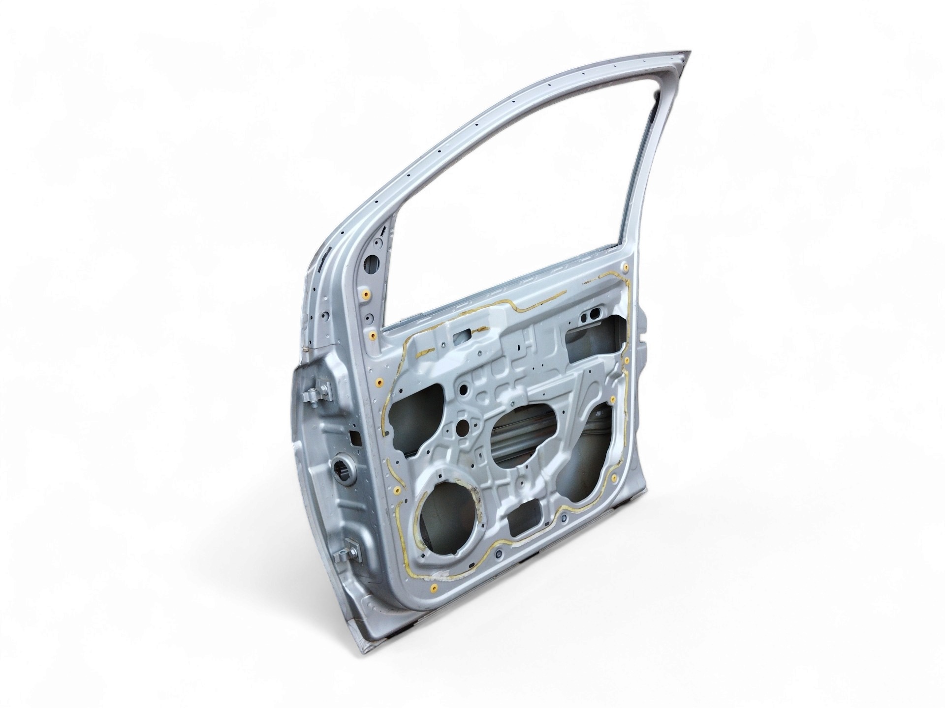 Porta Dianteira L/d Fiat Palio Grand Siena 2013/19  – Dianteira – Direito – Branca 6