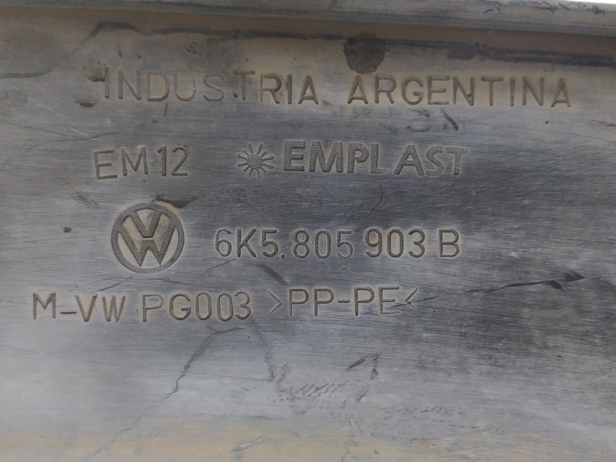 Spoiler Dianteiro Polo Classic 1994 A 2002 Original  Preto 6