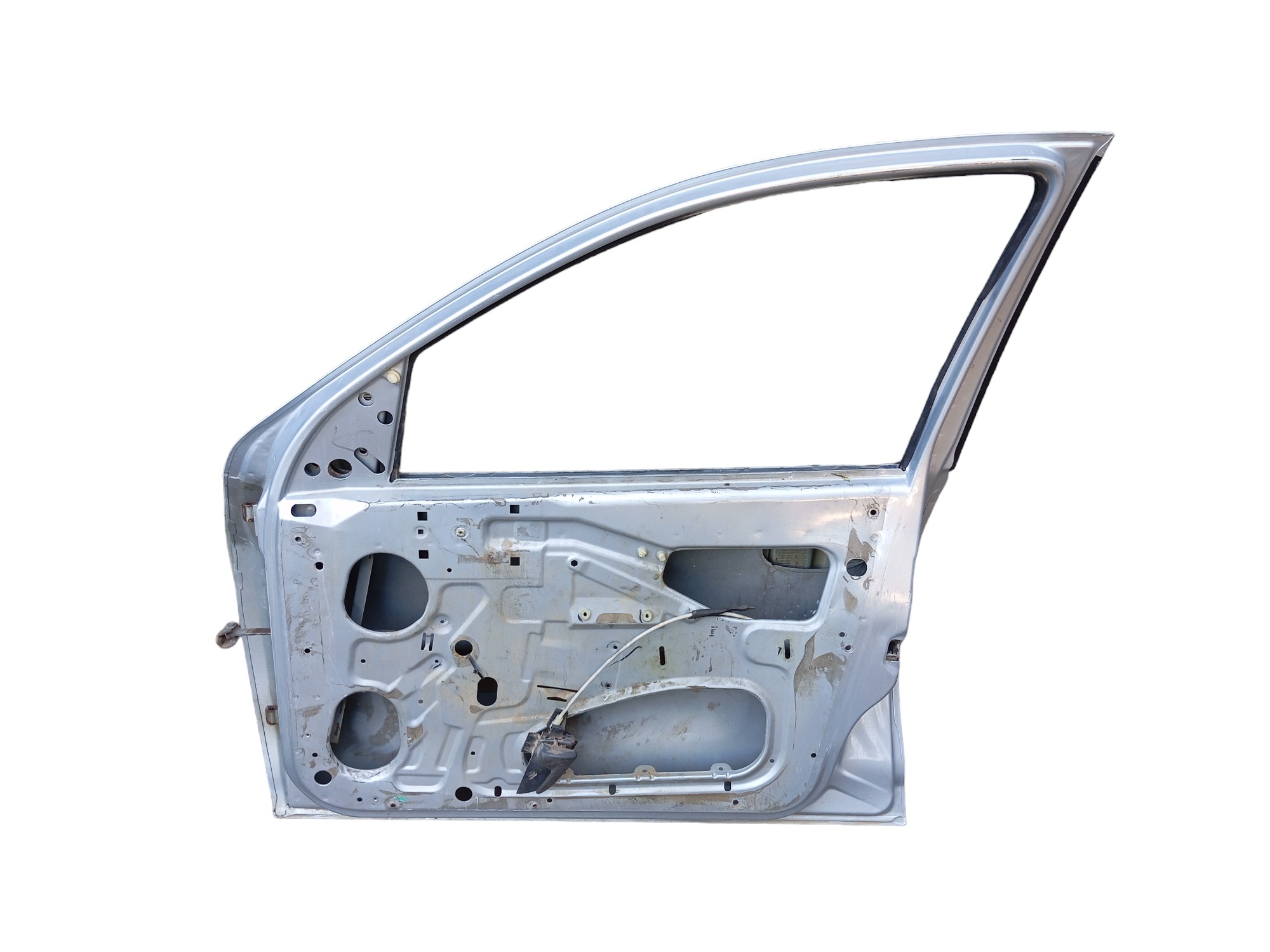 Porta Dianteira L/d Gm Celta 2006/11 – Dianteira – Direito – Prata 2
