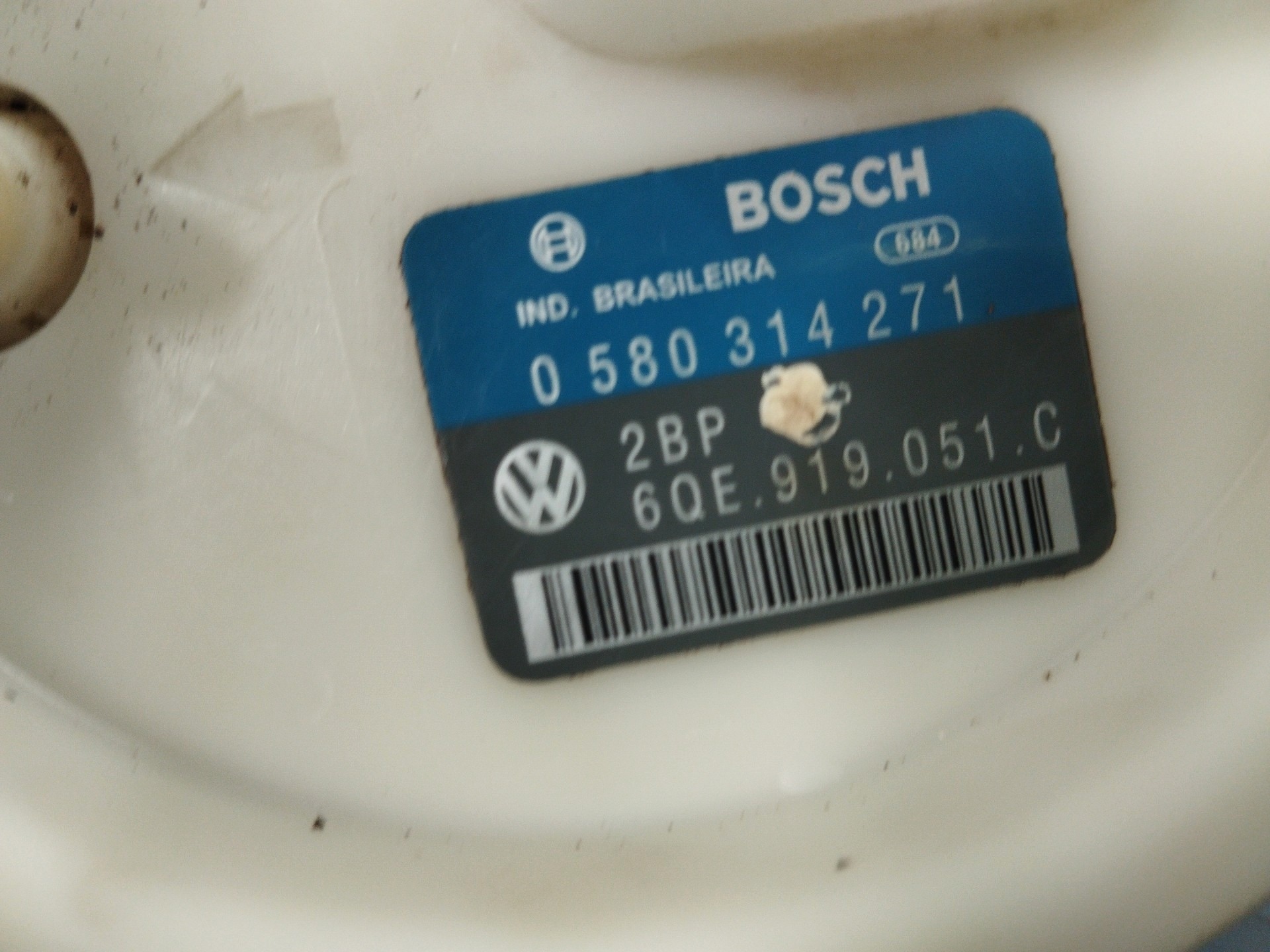 BOMBA COMBUSTÍVEL VW POLO SEDAN 2009/12 – 0580314271 4