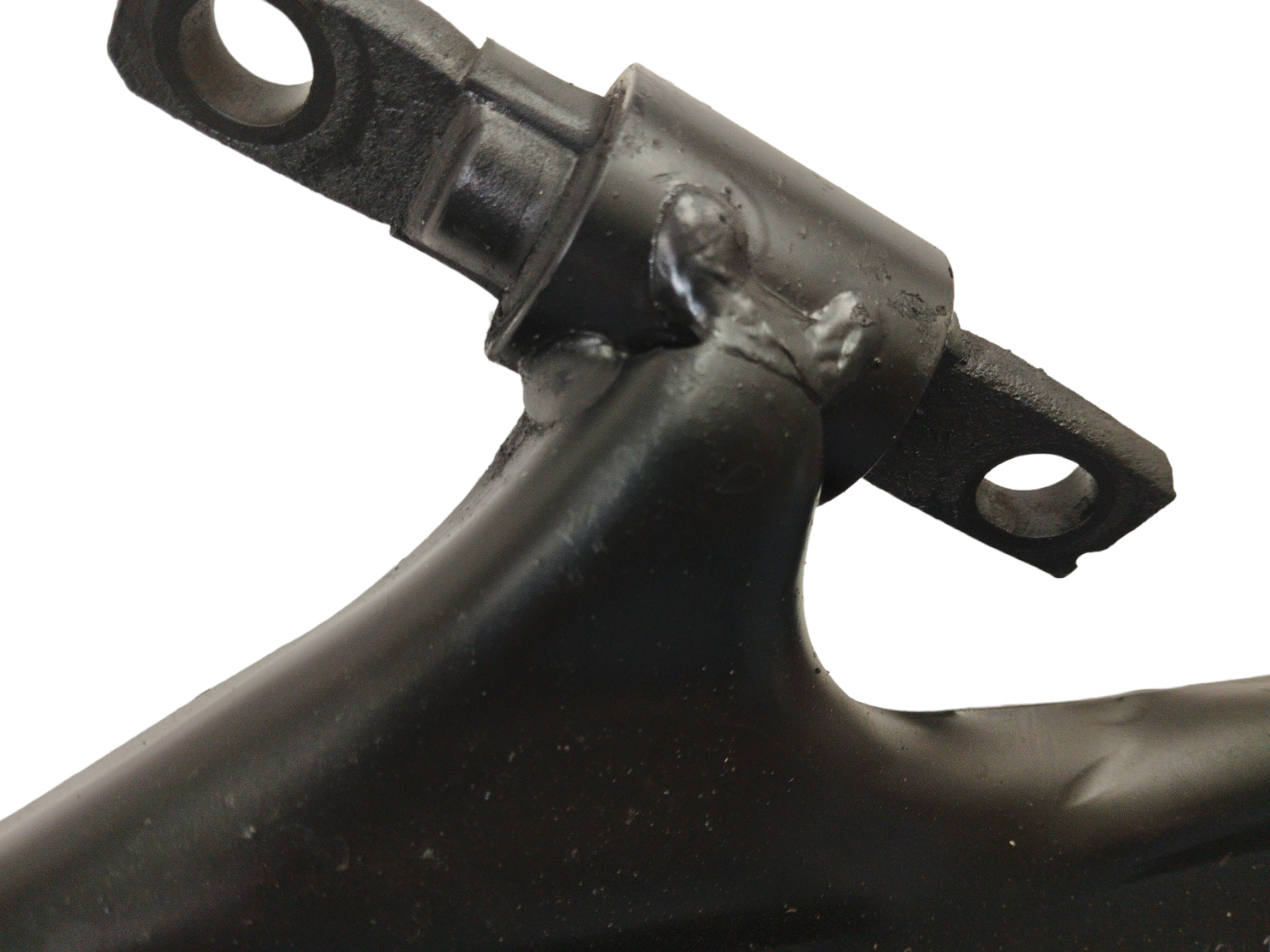 Bandeja Suspensão Dianteira L/e Nissan Sentra 2013/16 4
