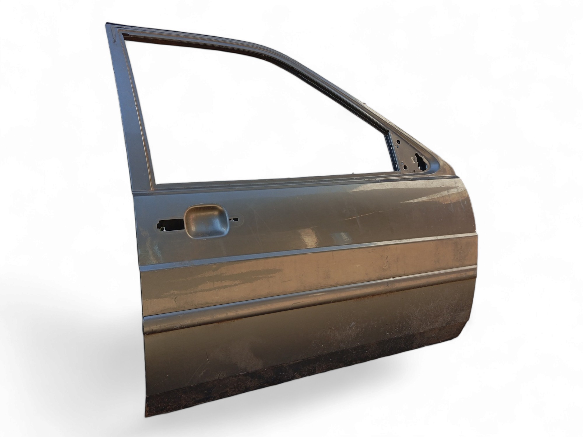 Porta Dianteira L/d Santana Quantum 1998 A 2006 Original  – Dianteira – Direito – Cinza 3