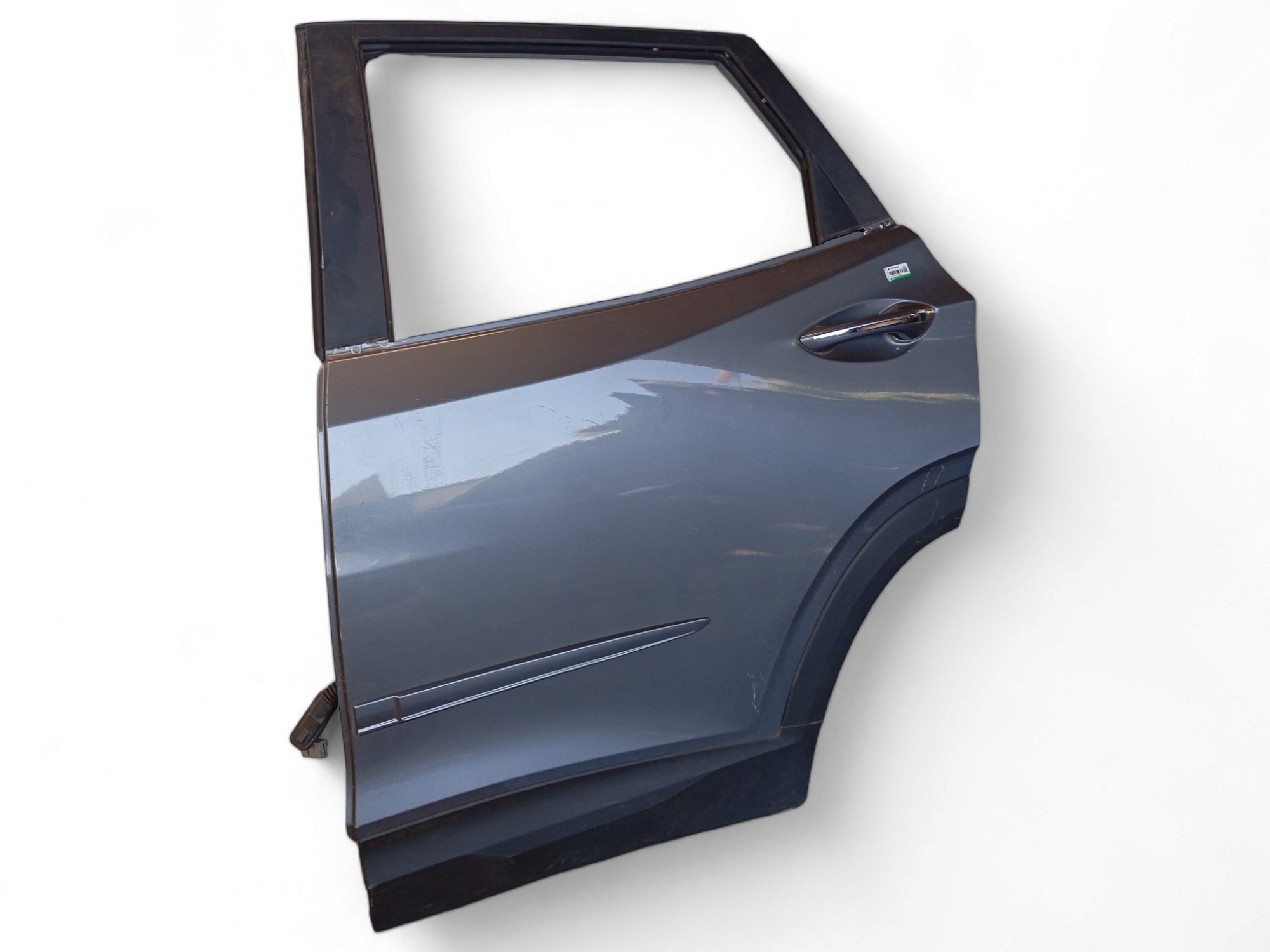 Porta Traseira L/e Chevrolet Tracker 2020 A 2022 Original 3