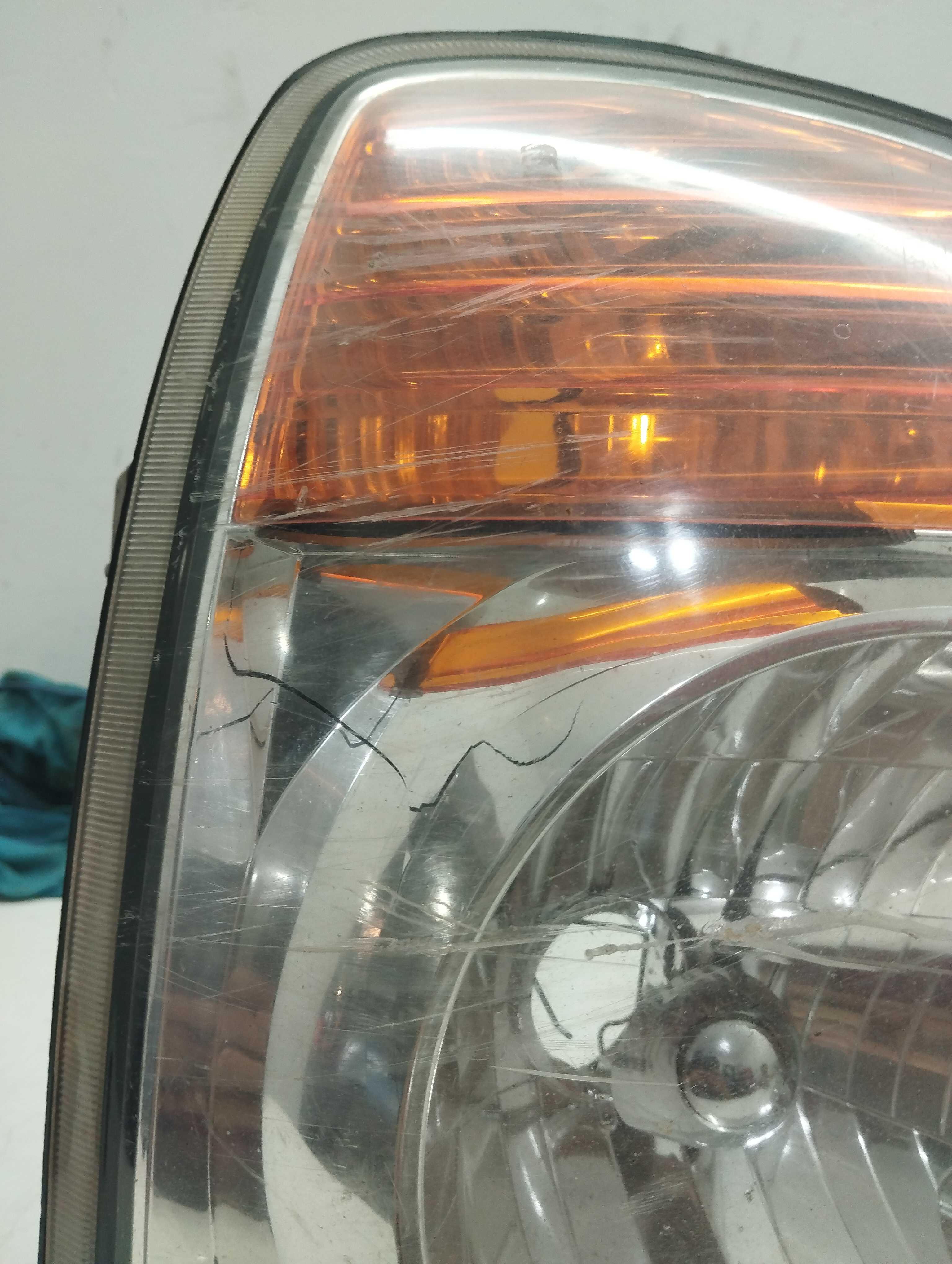 FAROL L/D HYUNDAI HR 2013 A 2016 ORIGINAL C/DETALHES 3