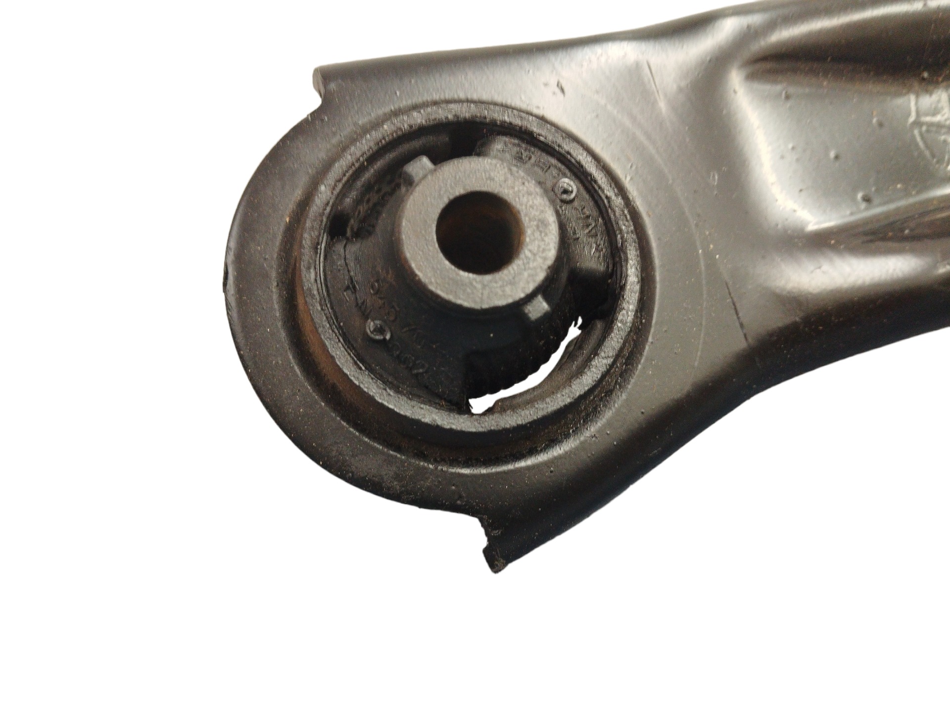 Bandeja Suspensão Dianteira L/d Nissan Sentra 2013/16 3