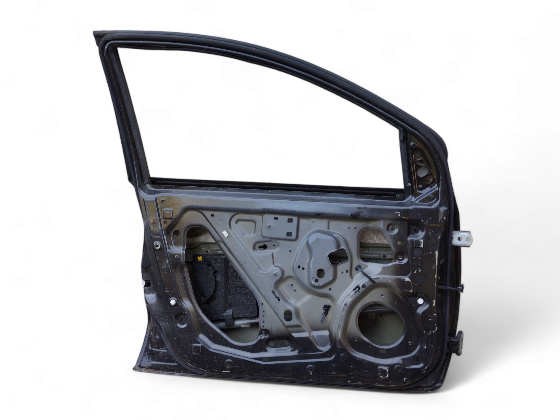 Porta Dianteira L/e Nissan Livina 2010/14 C/detalhe 4