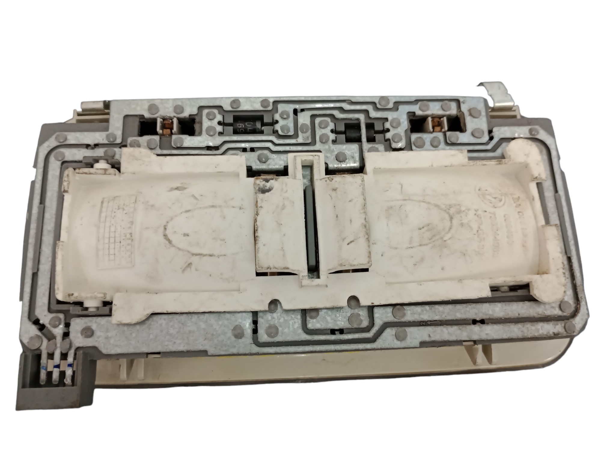 Lanterna Luz Teto Fiat Idea/punto/linea/ducato 98/16 2