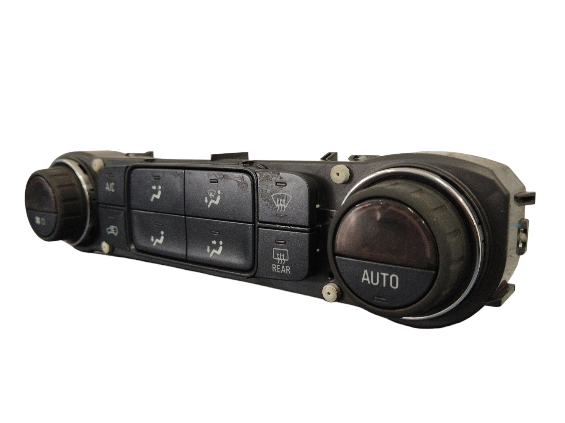 Comando Ar Condicionado Chevrolet S10 2017 A 2019 Original 2