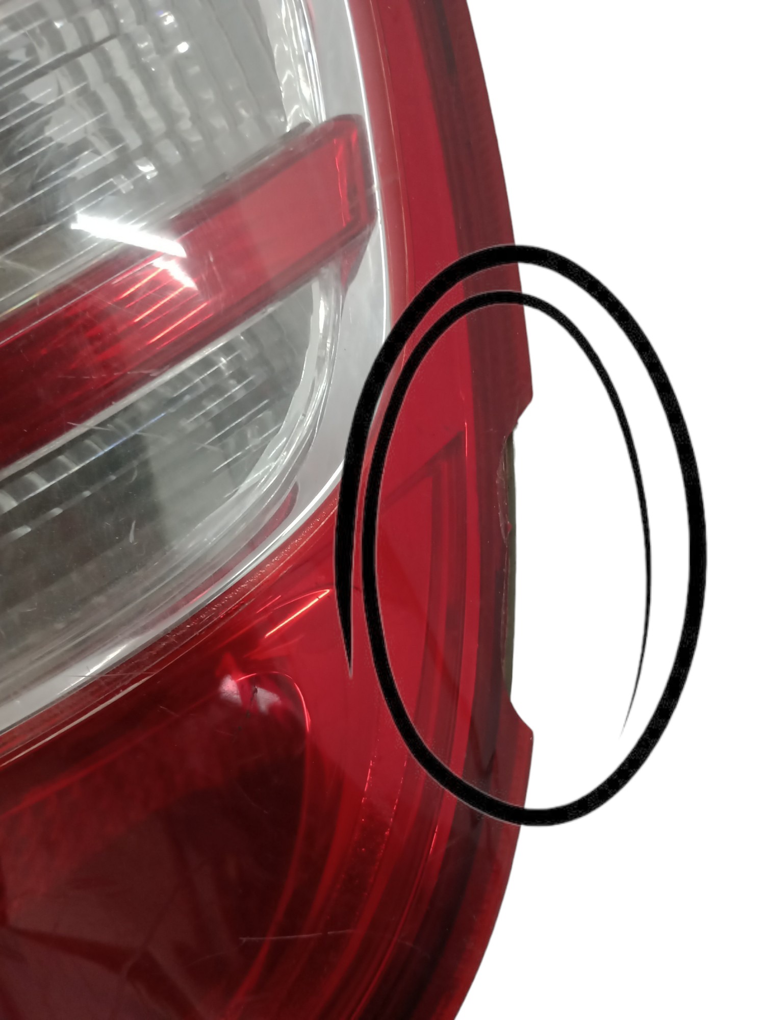 Lanterna tras Hyundai i30 L/D usado original C/detalhes 5