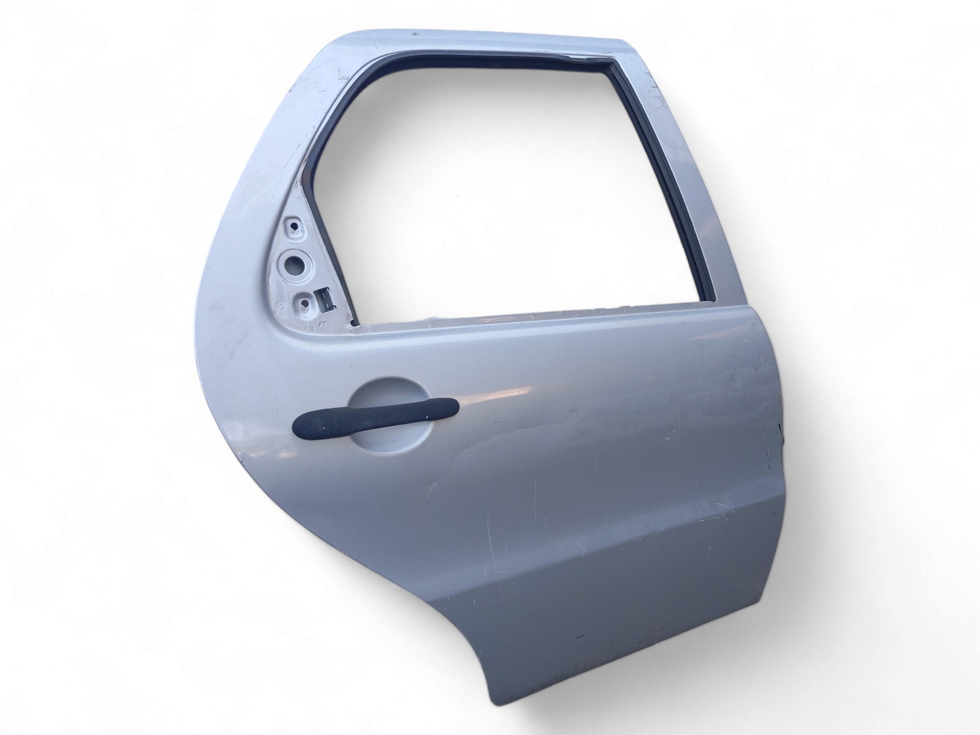 Porta Traseira L/d Fiat Palio 2006/14 Original C/detalhe – Traseira – Direito – Prata 3