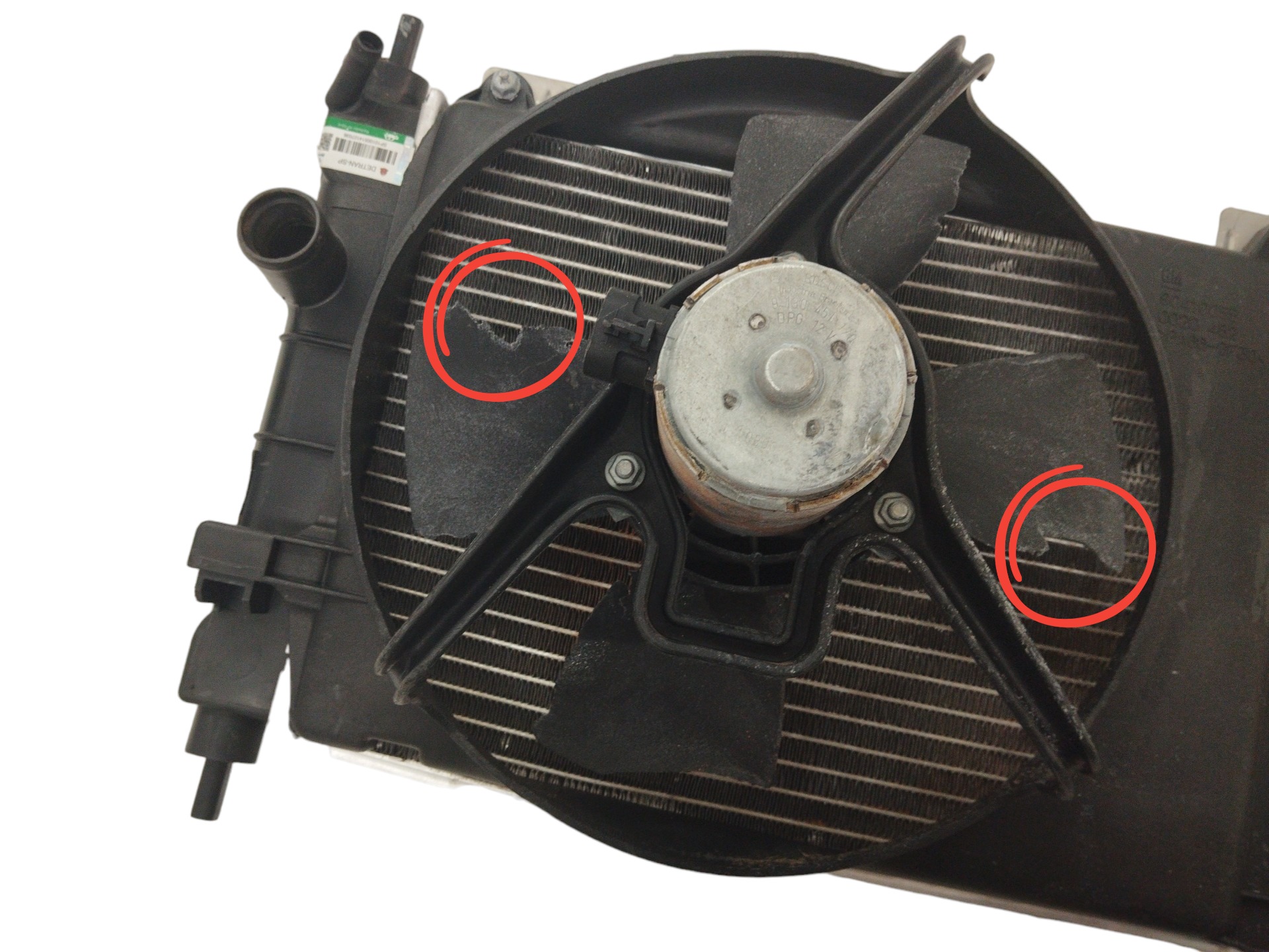 RADIADOR C/DEFLETOR GM CORSA WIND S/AR 1.0 99/01 C/DETALHE 5