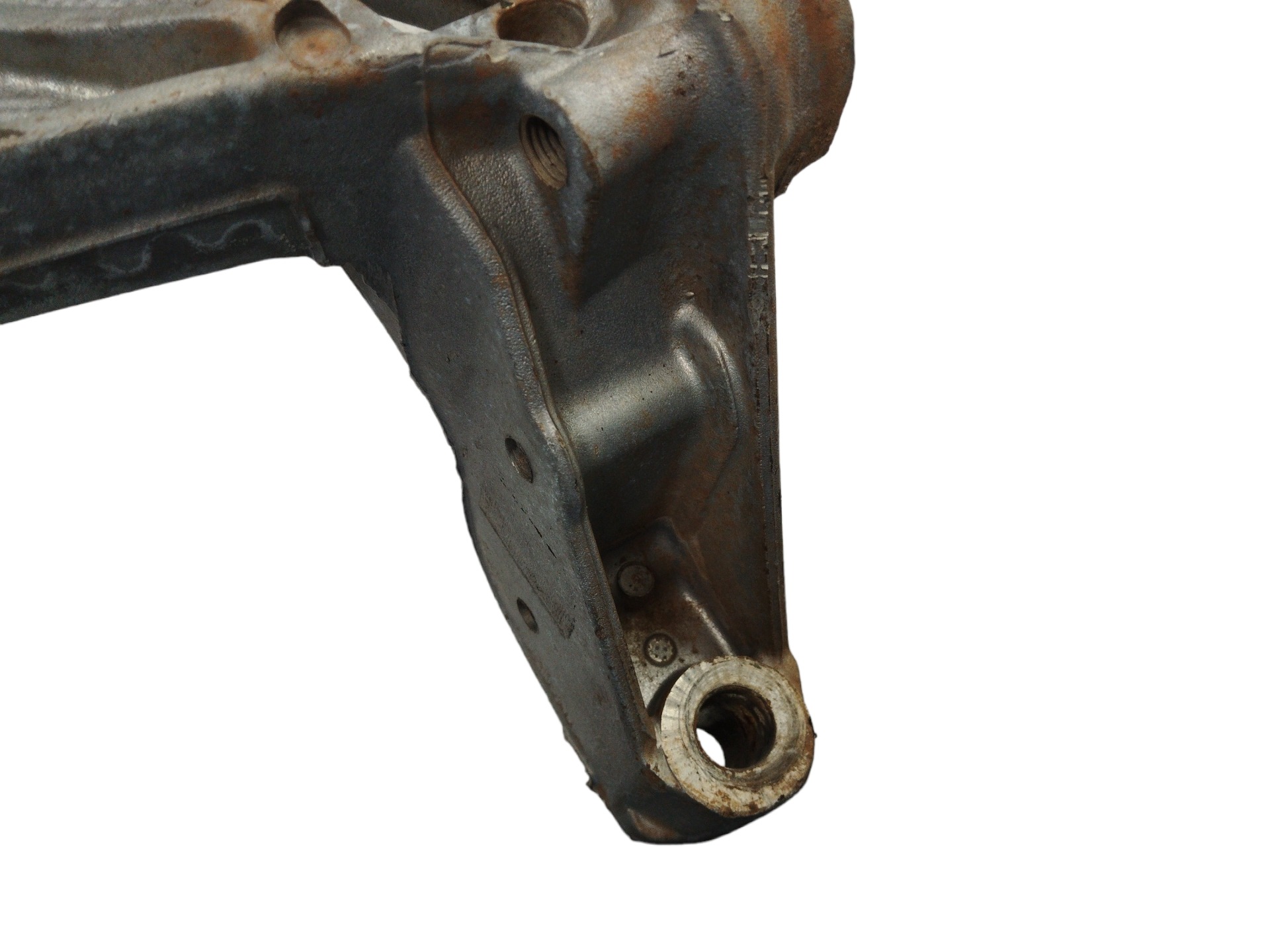 Suporte Bandeja Suspensão L/e Vw Fox/polo 3