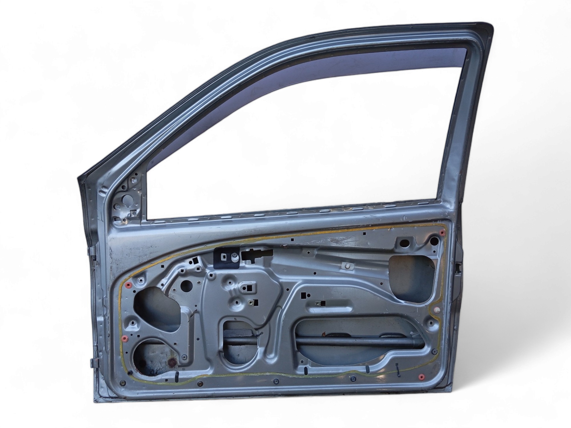 Porta Dianteira L/d Fiat Strada / Palio 2p 1996/02 Original – Dianteira – Direito – Cinza 4