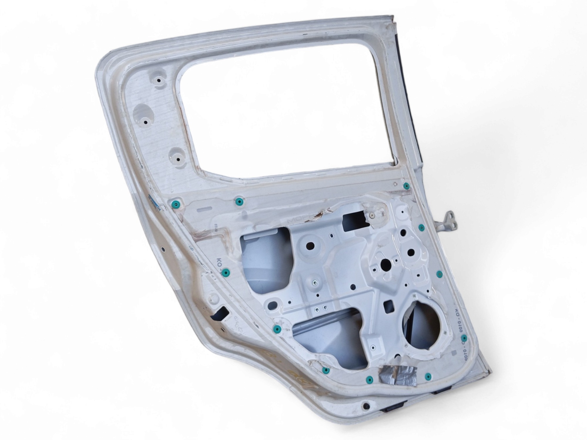 Porta Traseira L/e Fiat Mobi 2016 A 2020 Original  – Traseira – Esquerdo – Branco 6