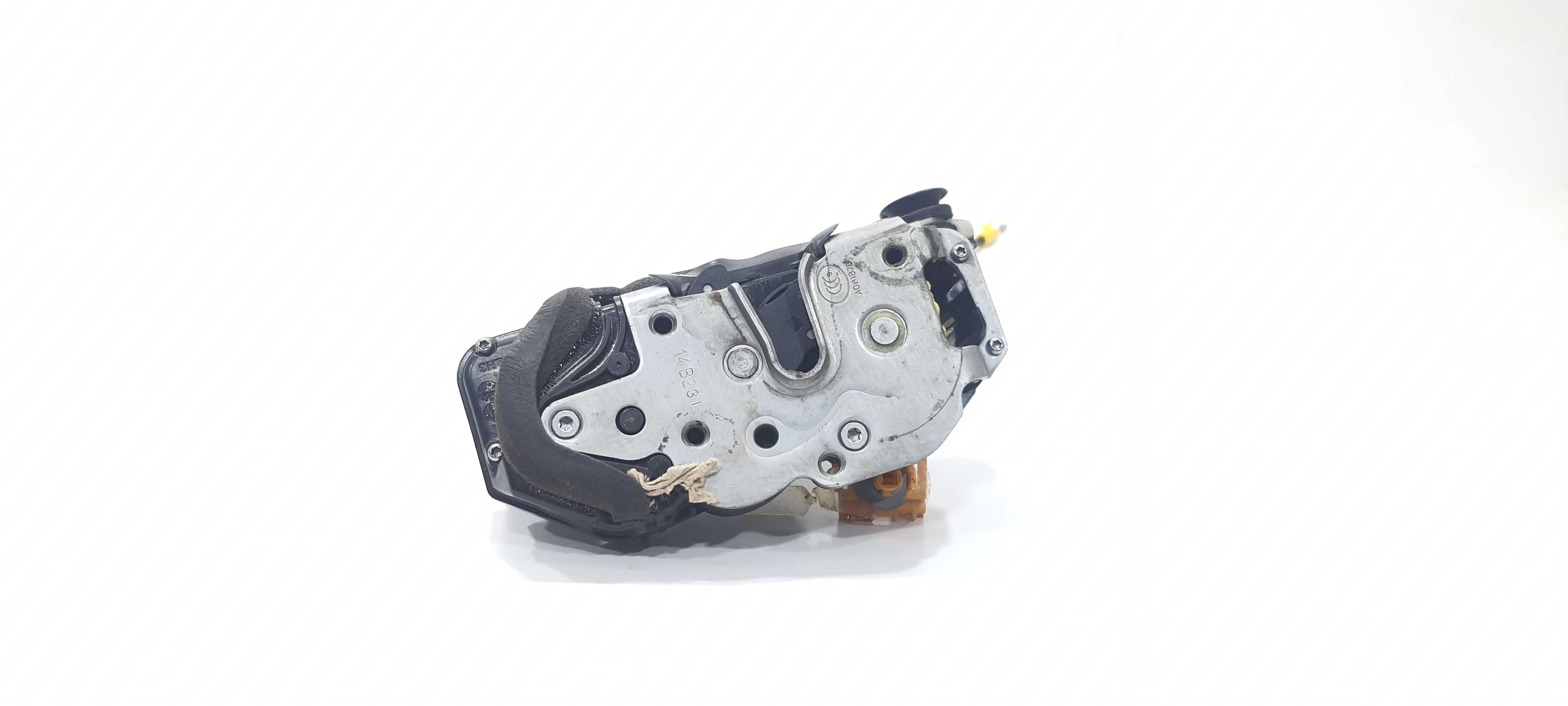 Fechadura Porta Tras Esq Cruze 2014 V1148 3