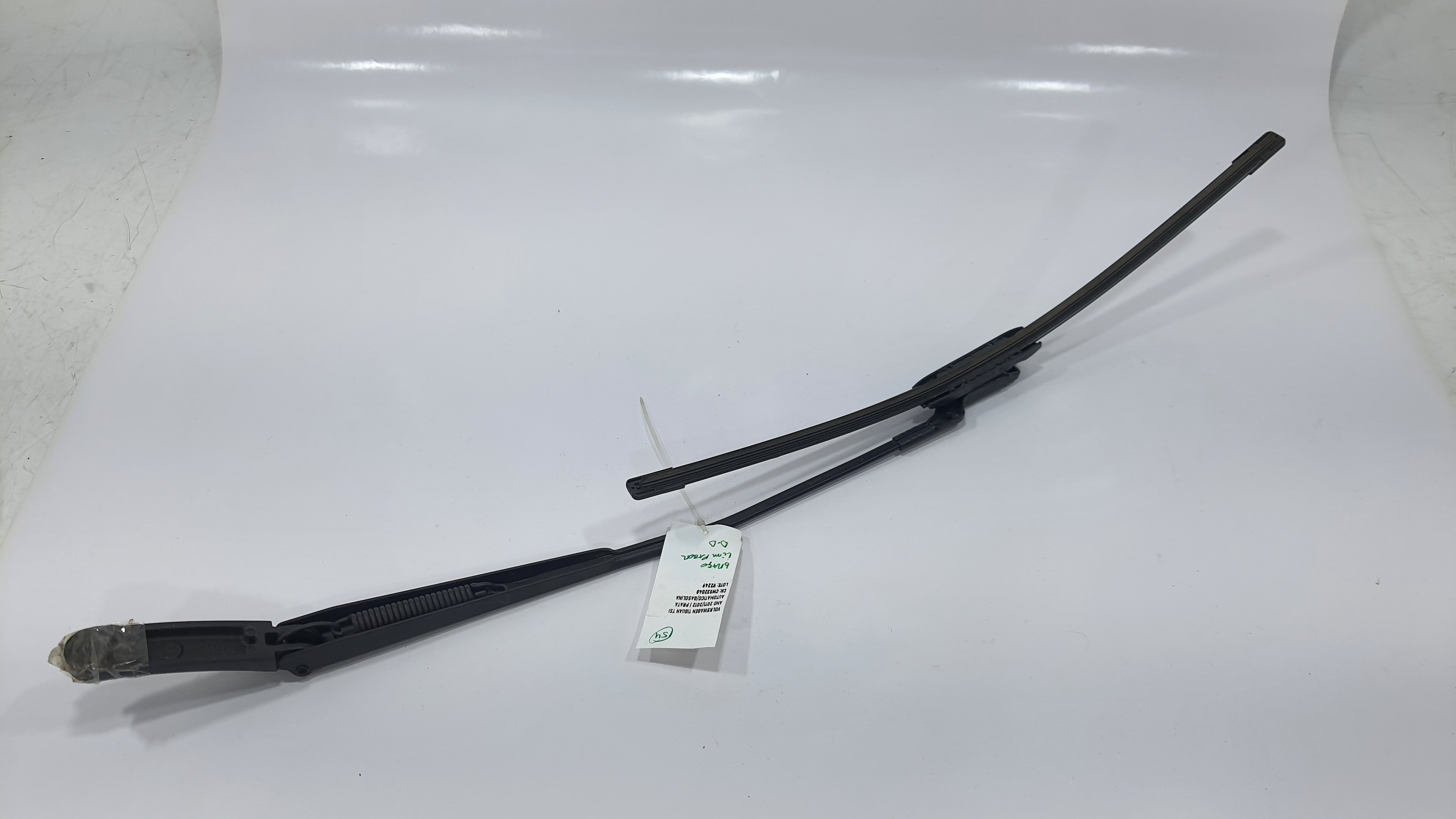 Braço Limpador Lado Direito Volkswagen Tiguan 2012 V2249 Direito 3