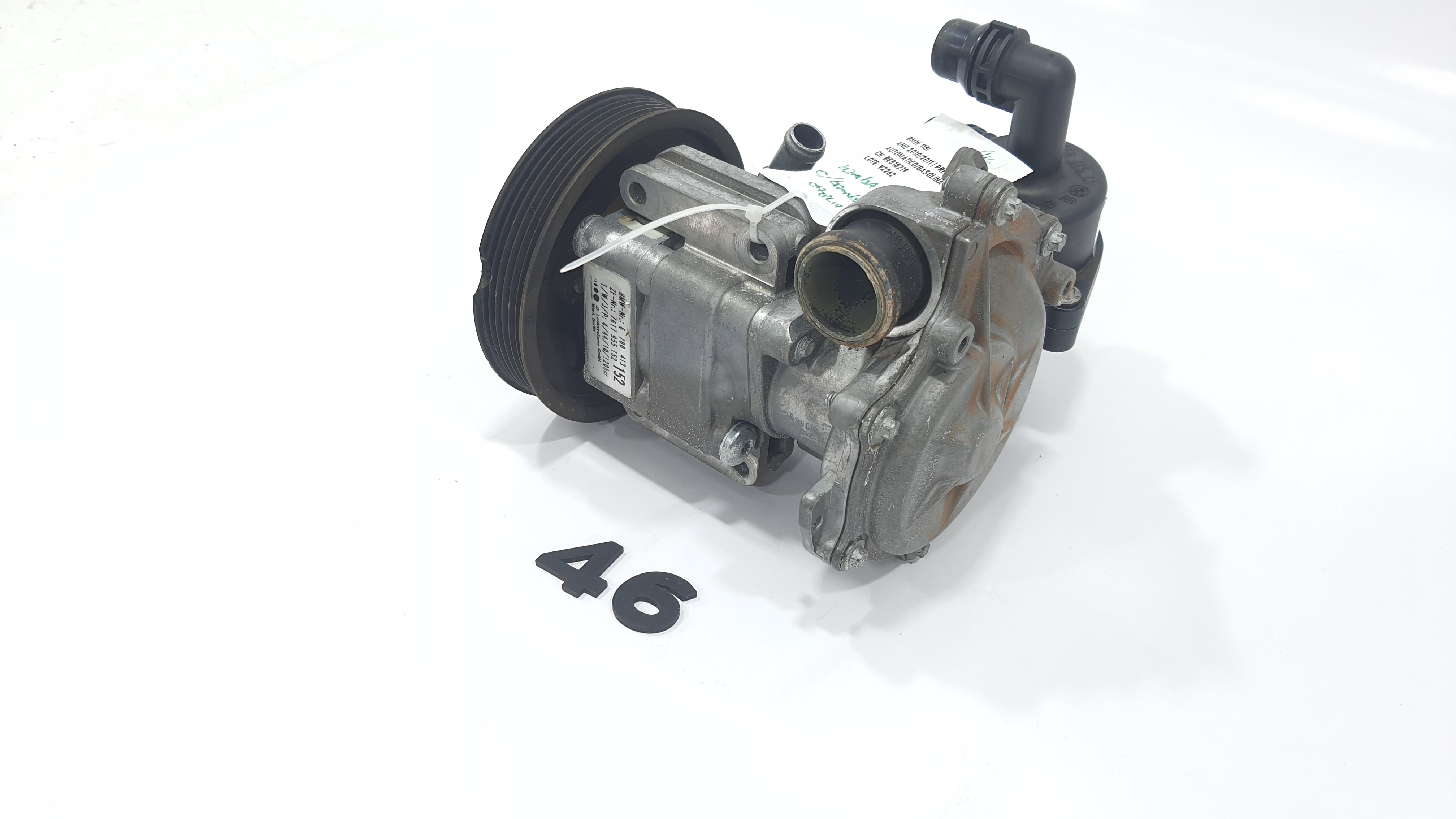 Bomba De Agua  Bmw 118i Ano 2011 V2262 5
