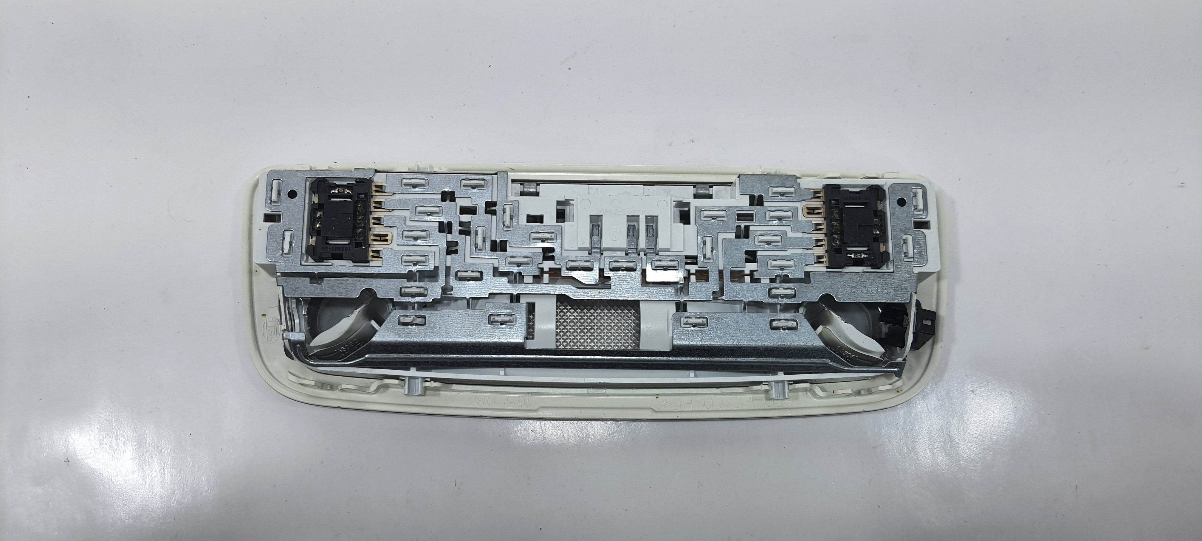 Luz Teto Traseira  Mercedes-benz Gla 200 1.6 2018 V2268 5