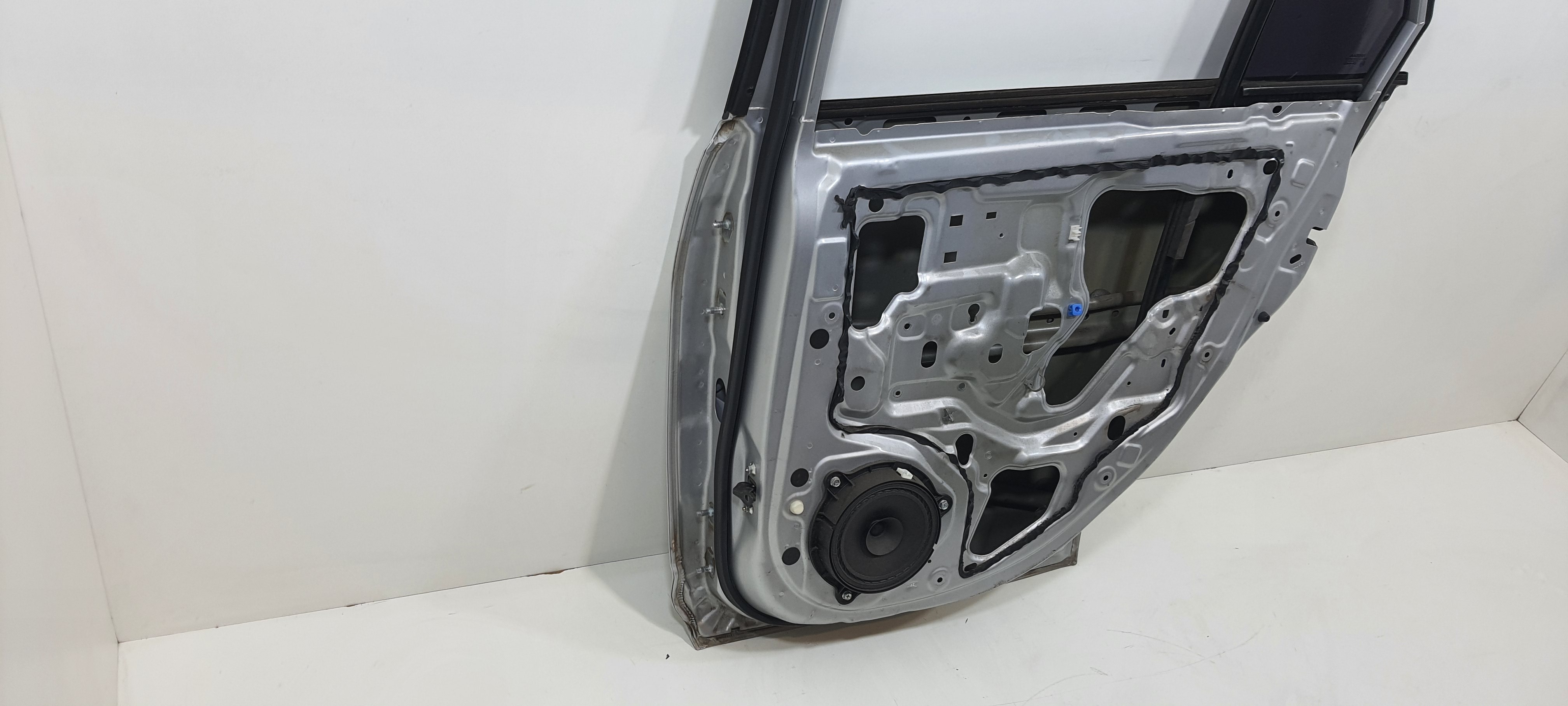 Porta Traseira Direita Nissan Tiida Sedan Flex 2012 V2272 2