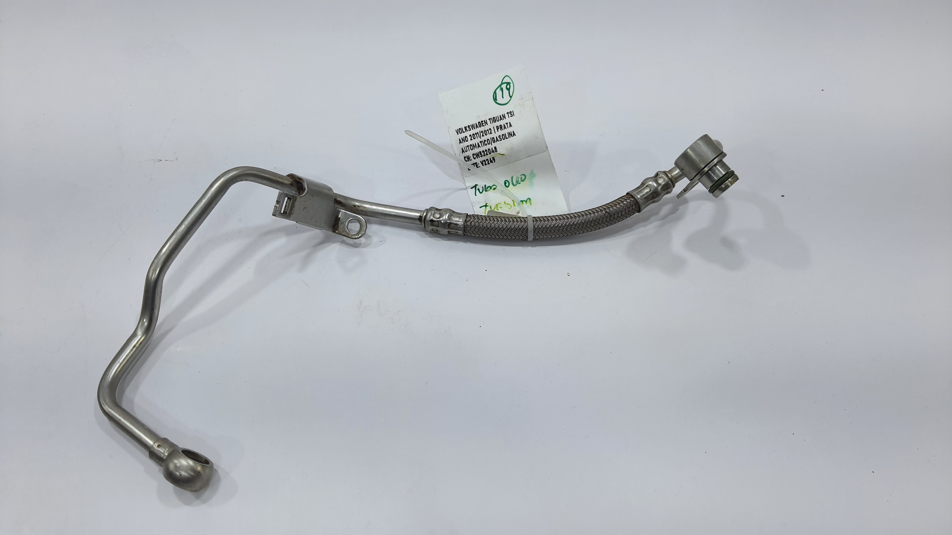 Tubo Oleo Turbina Volkswagen Tiguan Tsi 2012 V2249 3