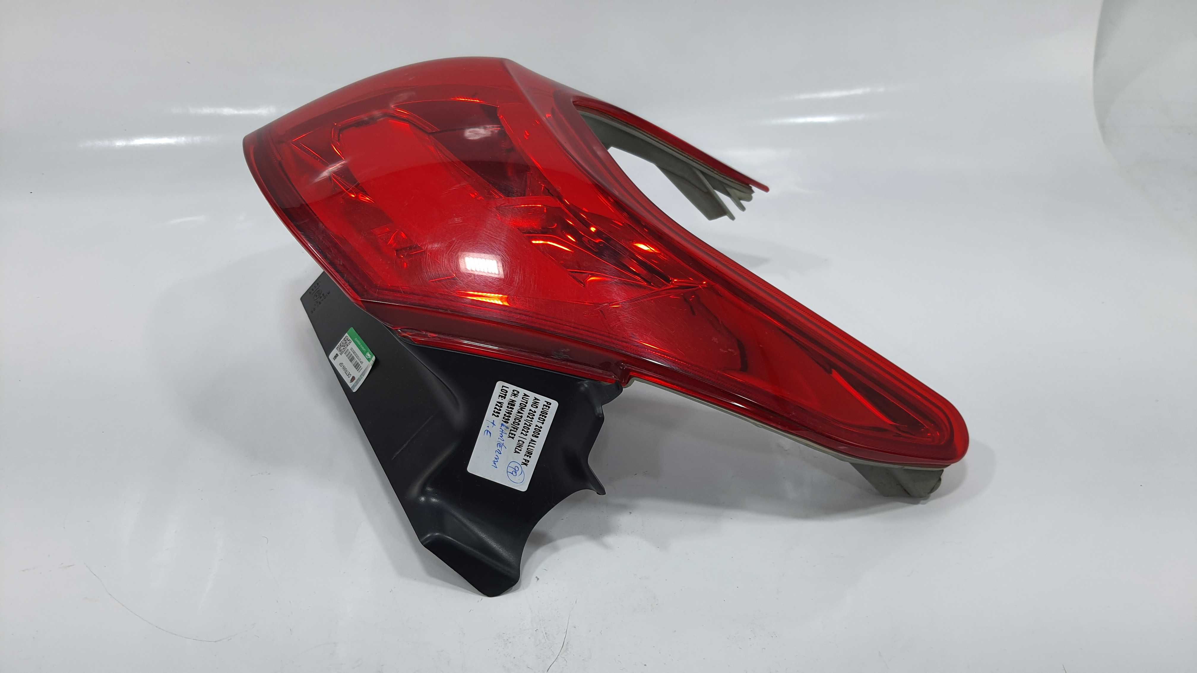 Lanterna Lado Esquerdo Peugeot 2008 Ano 2022 V2252 3