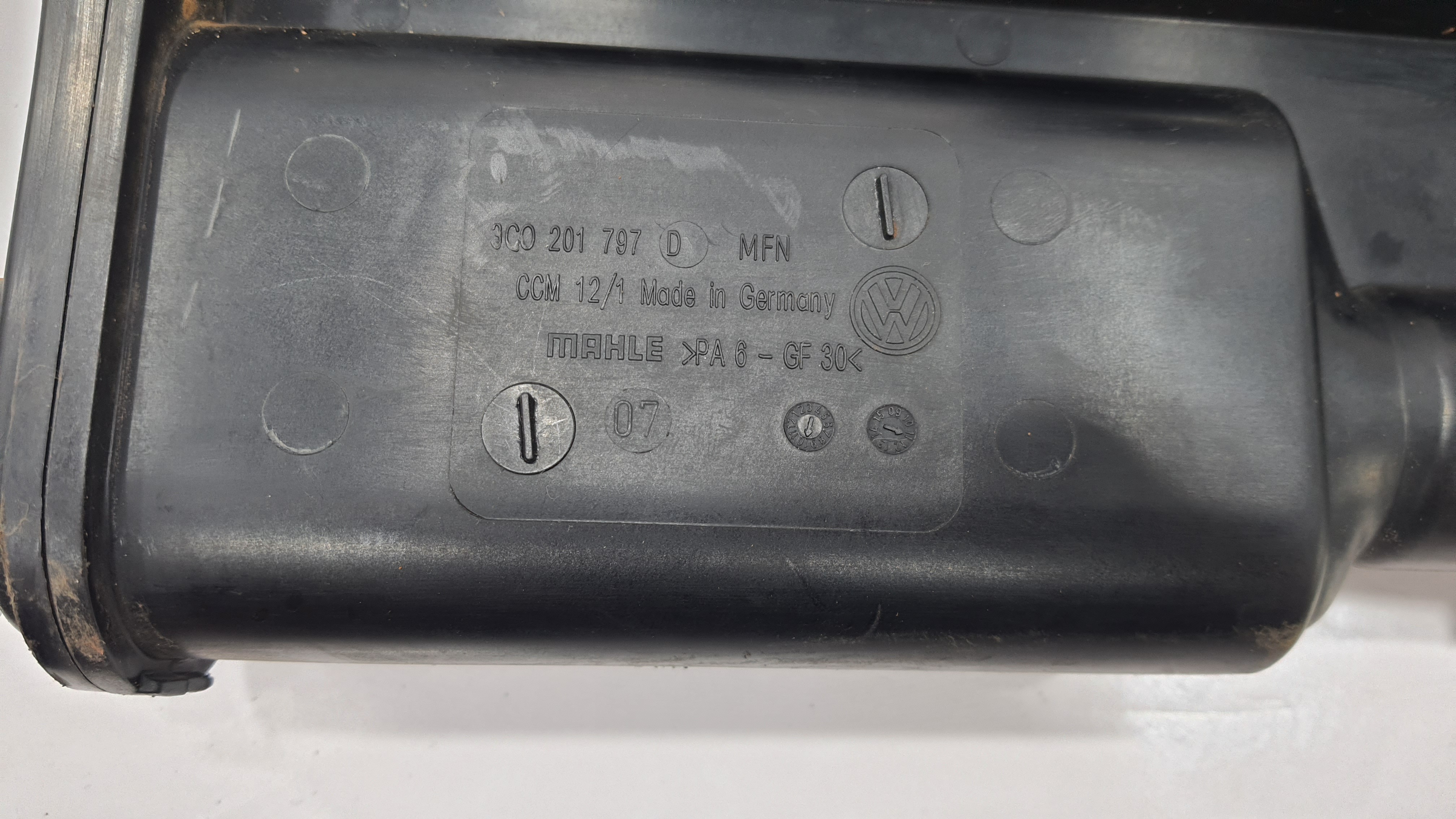 Filtro Canister Volkswagen Tiguan Tsi 2012 V2249 4