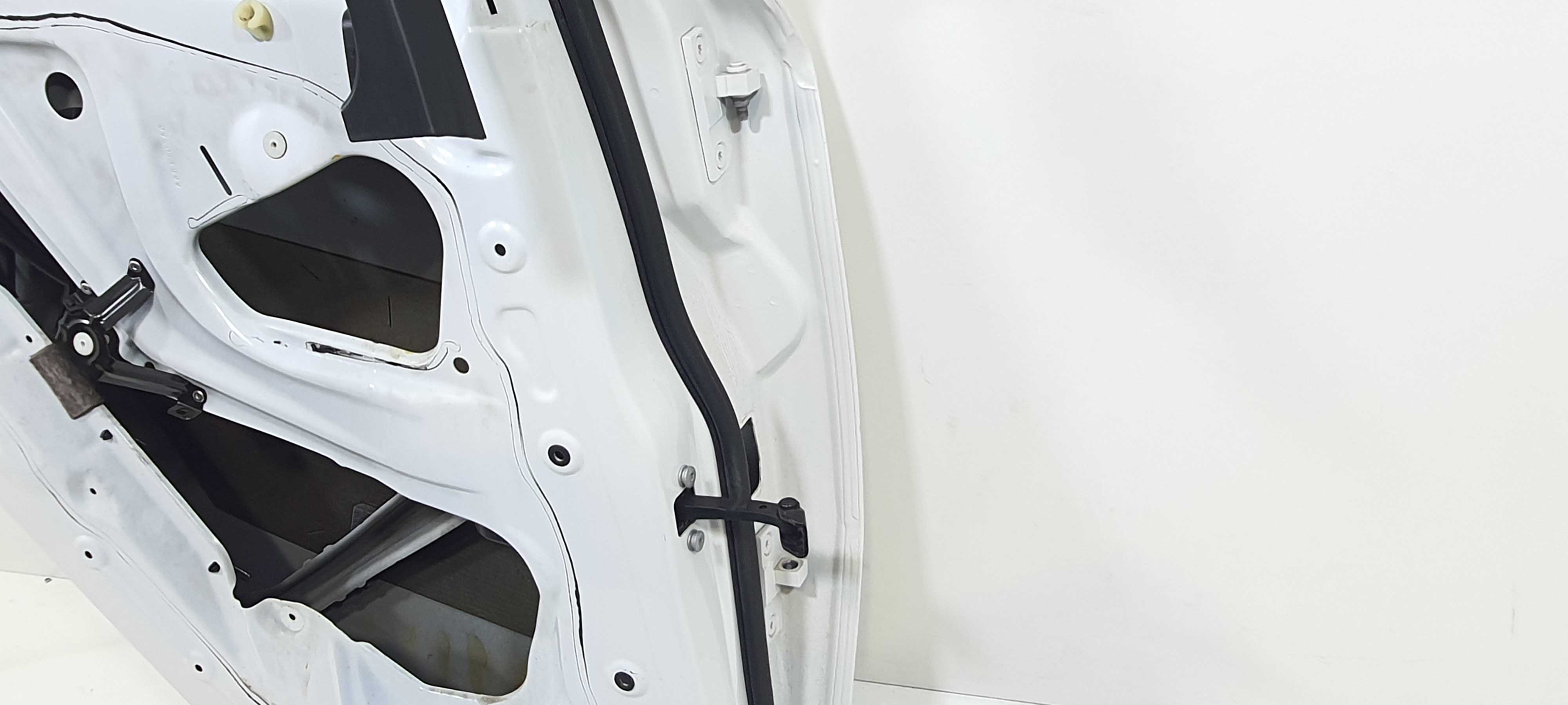 Porta Traseira Lado Esquerdo Bmw X6 Xdrive 4.4 2010 V2276  Traseira Esquerdo 7