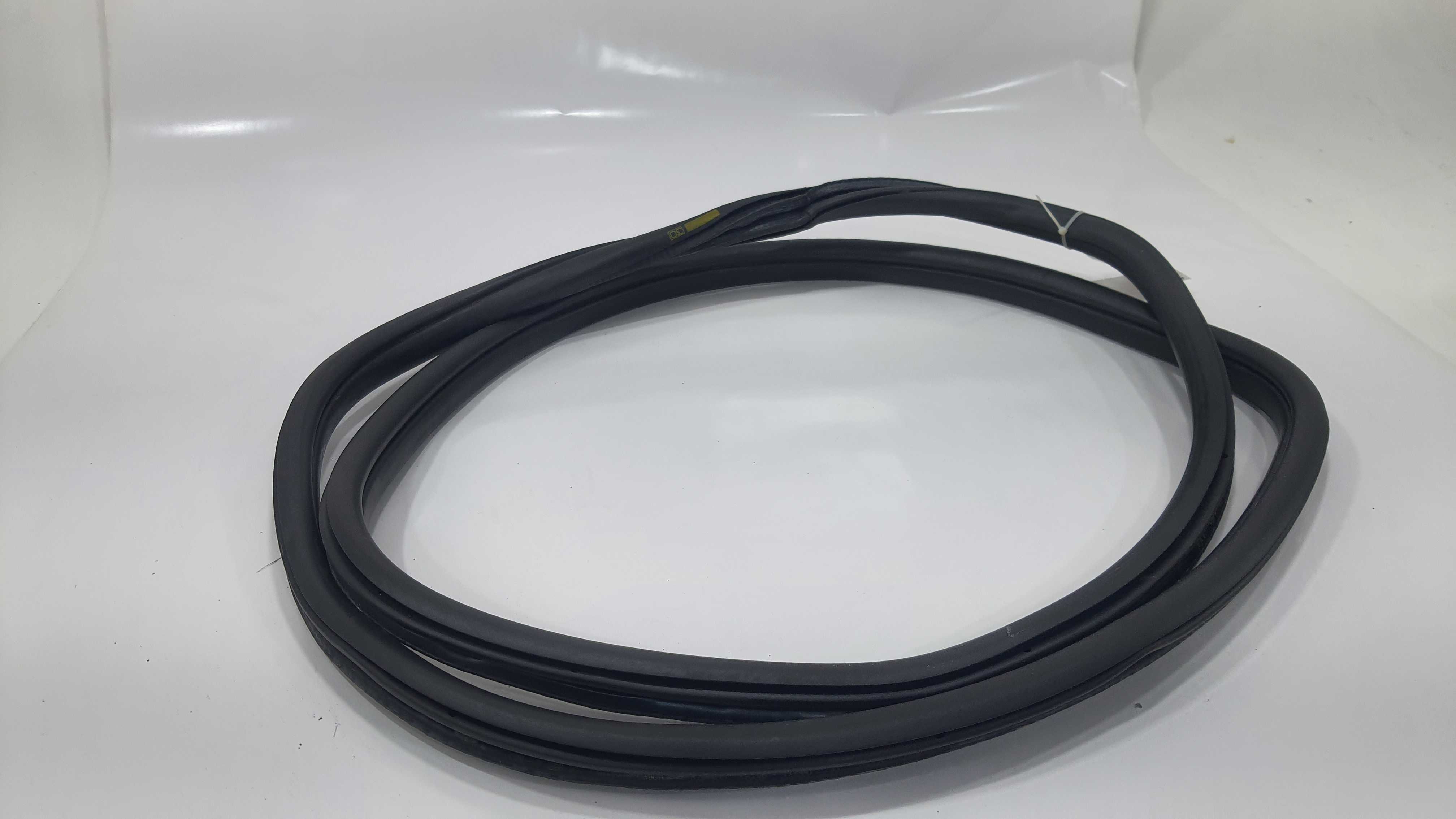 Borracha Porta Traseira Direita Bmw 316i 1.6 2014 Tb V2277 2