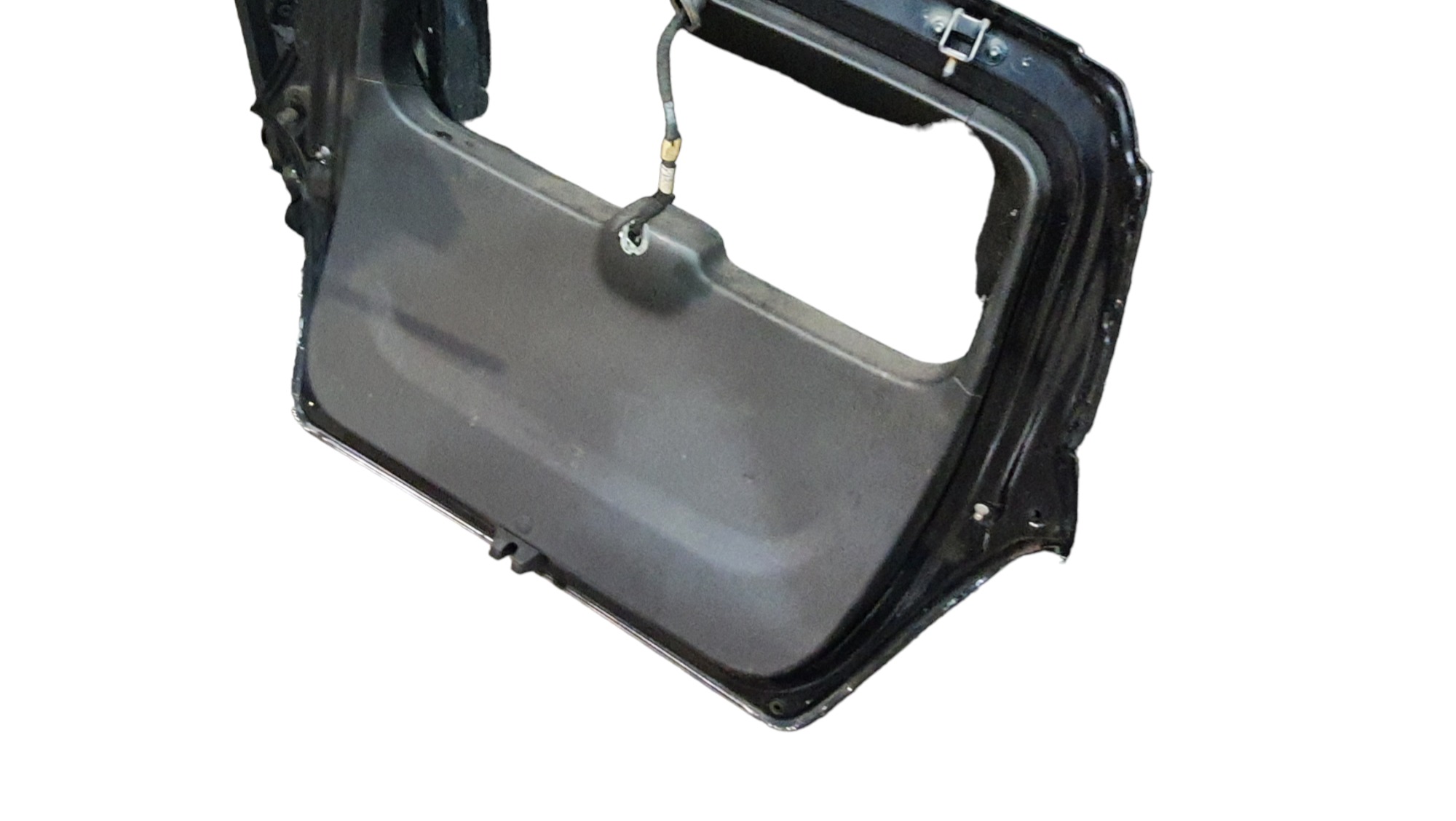 Tampa Traseira Tracker Ltz Ano 2014 V2260 3