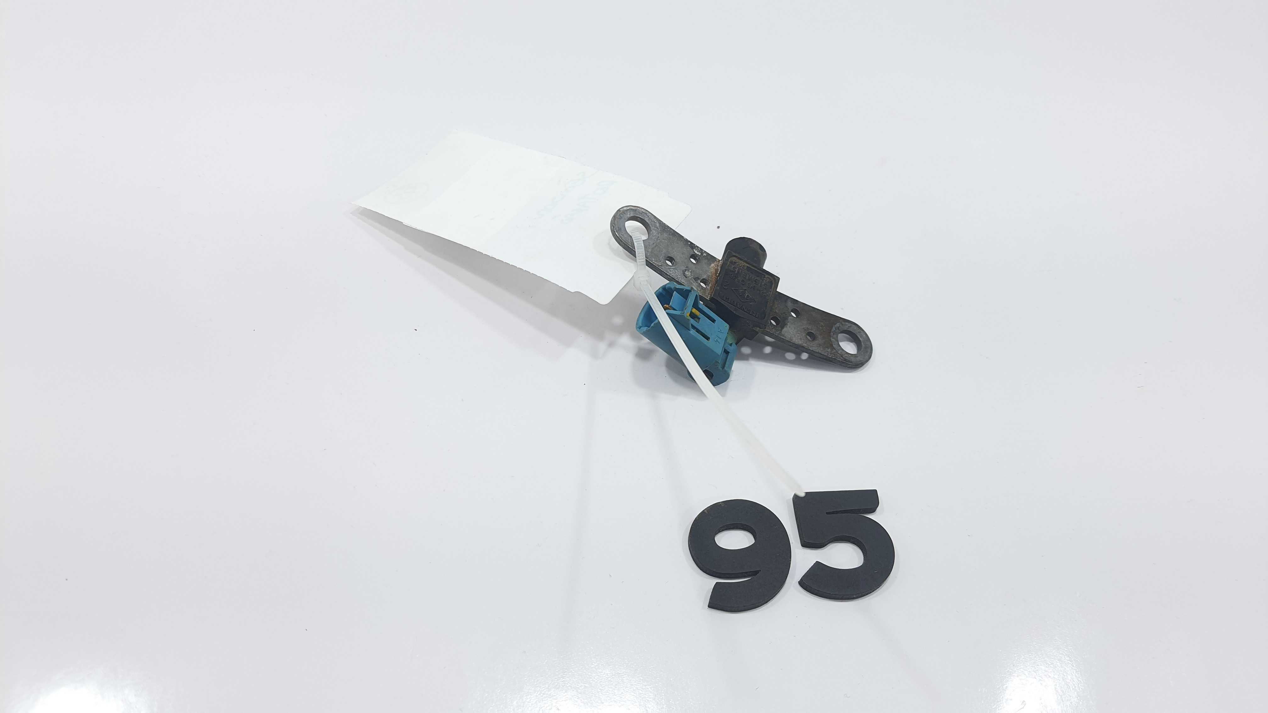 Sensor Rotação Nissan Livina Ano 2012 V2259 3