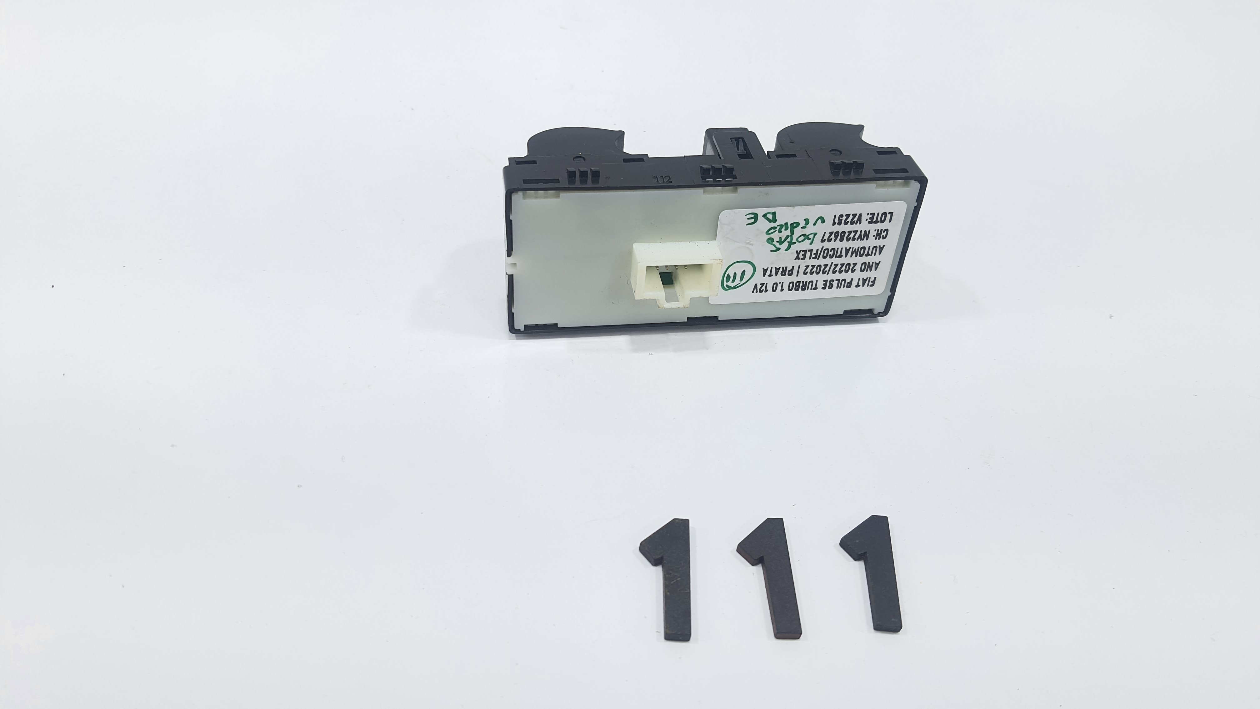 Botão Vidro Dianteiro Esquerdo Fiat Pulse Turbo 2022 V2251 3