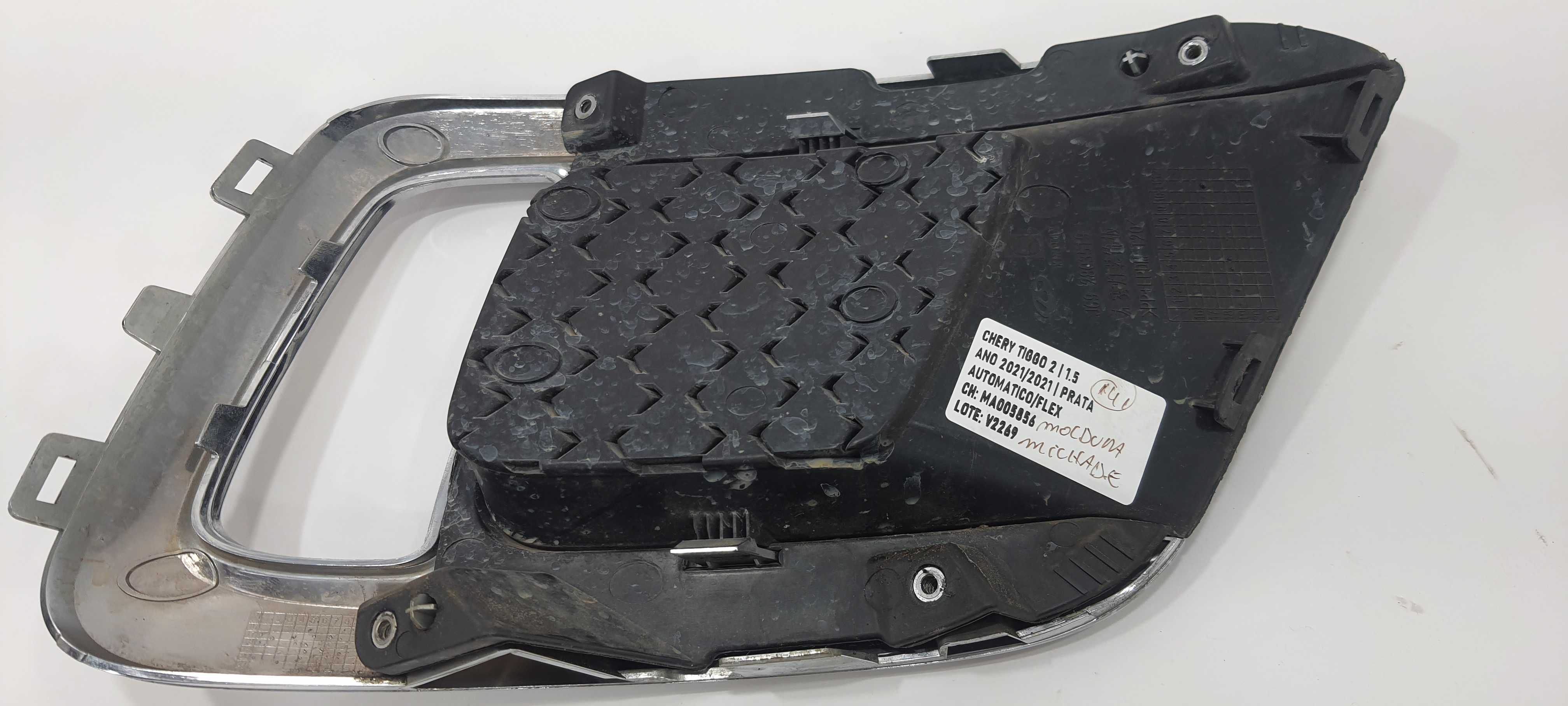 Moldura Milha Dianteira Esquerda Chery Tiggo 2 2021 V2269 3
