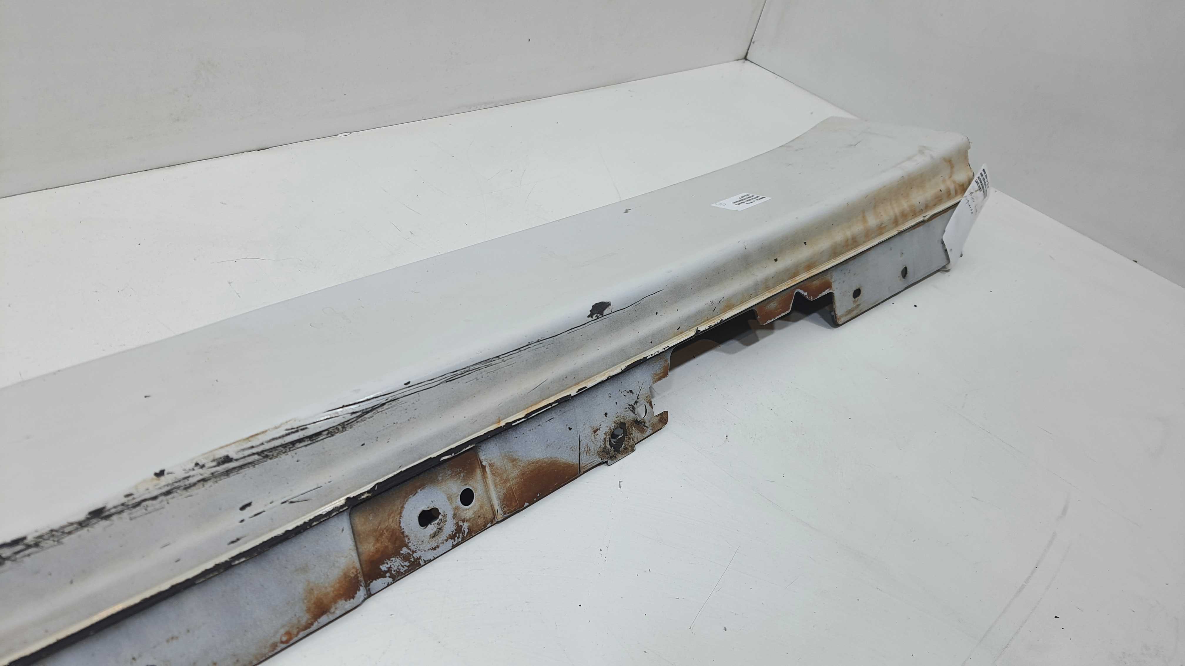 Espolier Lado Esquerdo Bmw 316i 1.6 Tb V2277 Com Detalhe  Branco 3