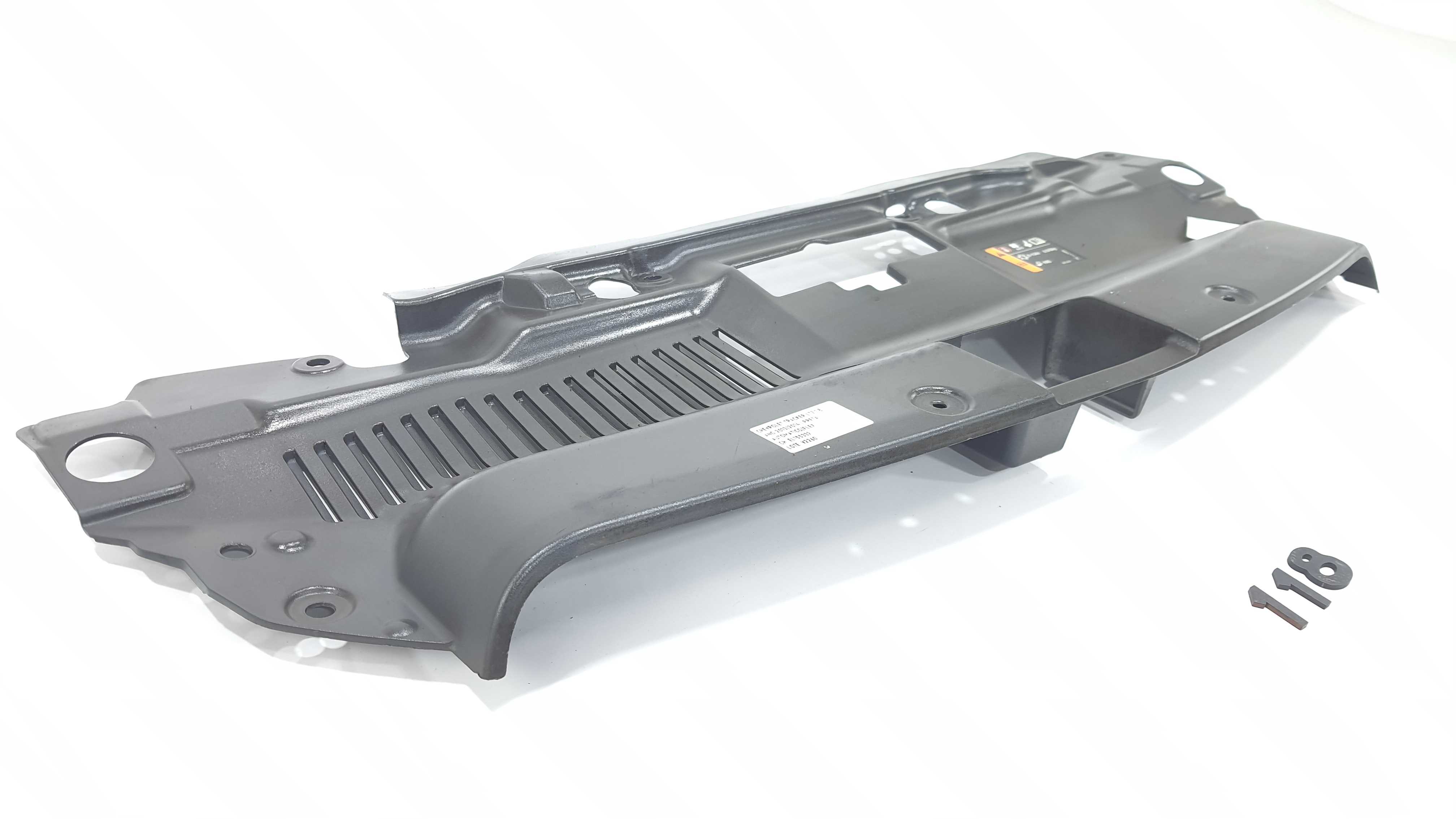 Acabamento Painel Frontal Tracker Ltz Ano 2014 V2260 5