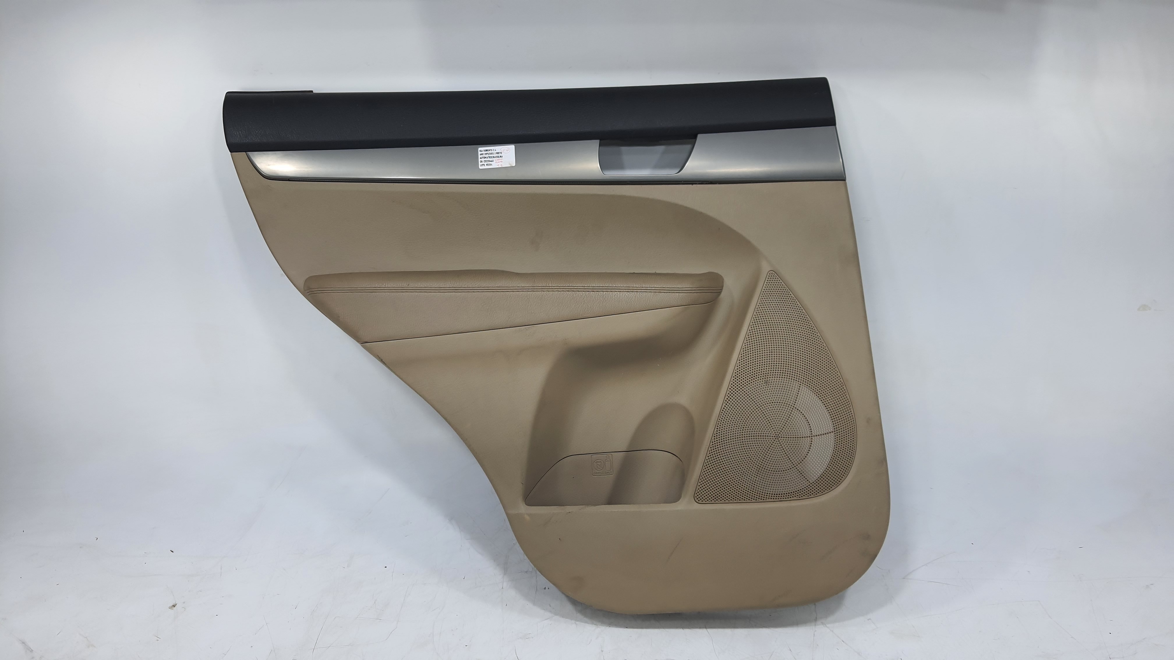 Forro Porta Traseira Esquerda Kia Sorento 2.4 2012 V2254 Bege 3