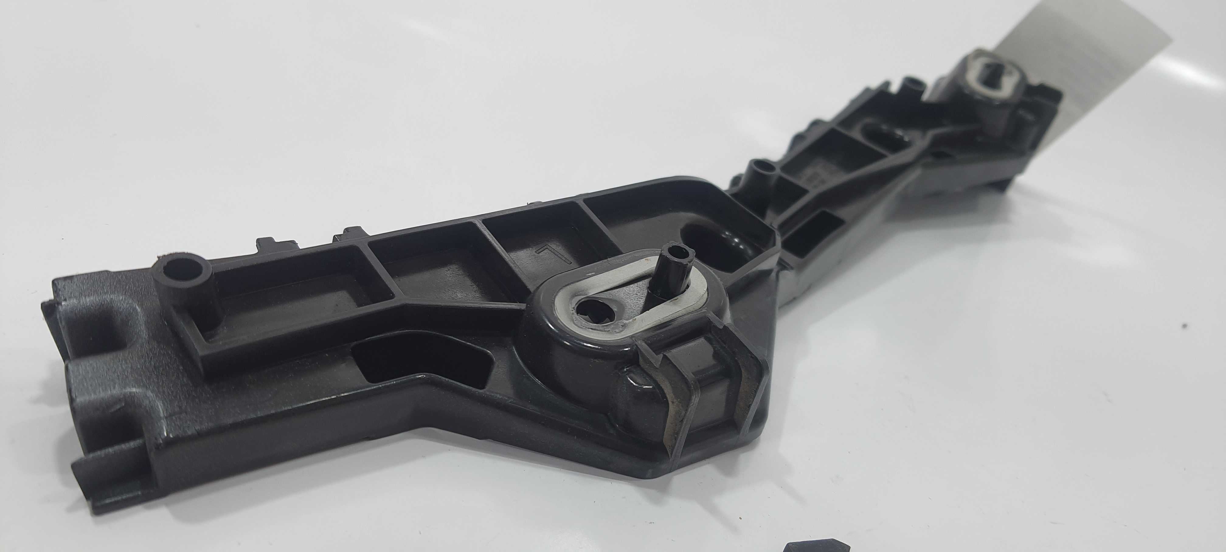 Guia Parachoque Traseiro Esquerdo Chery Tiggo 2 2021 V2269 3
