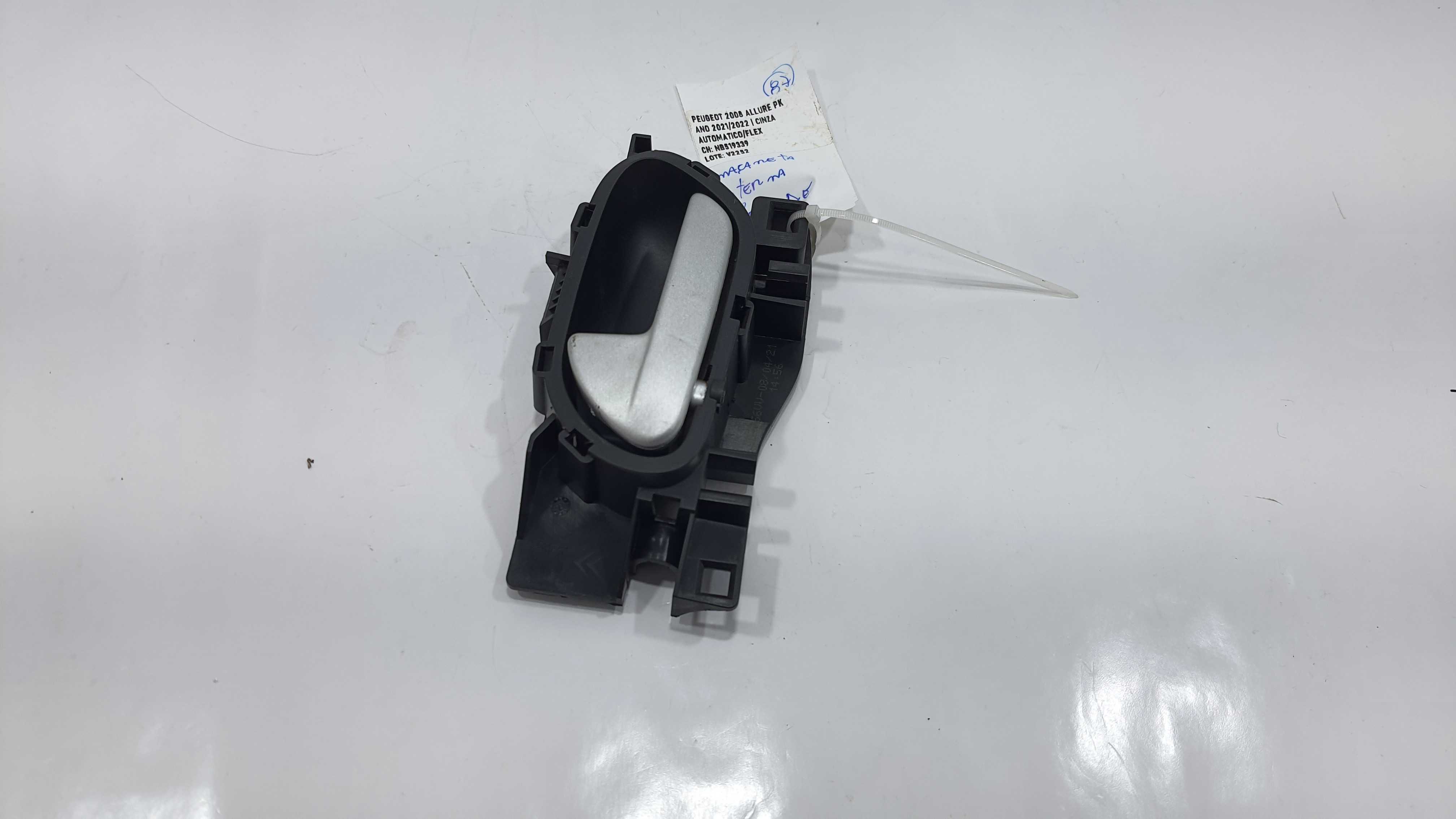 Maçaneta Interna Dianteira Esquerda Peugeot 2008 2022 V2252 3
