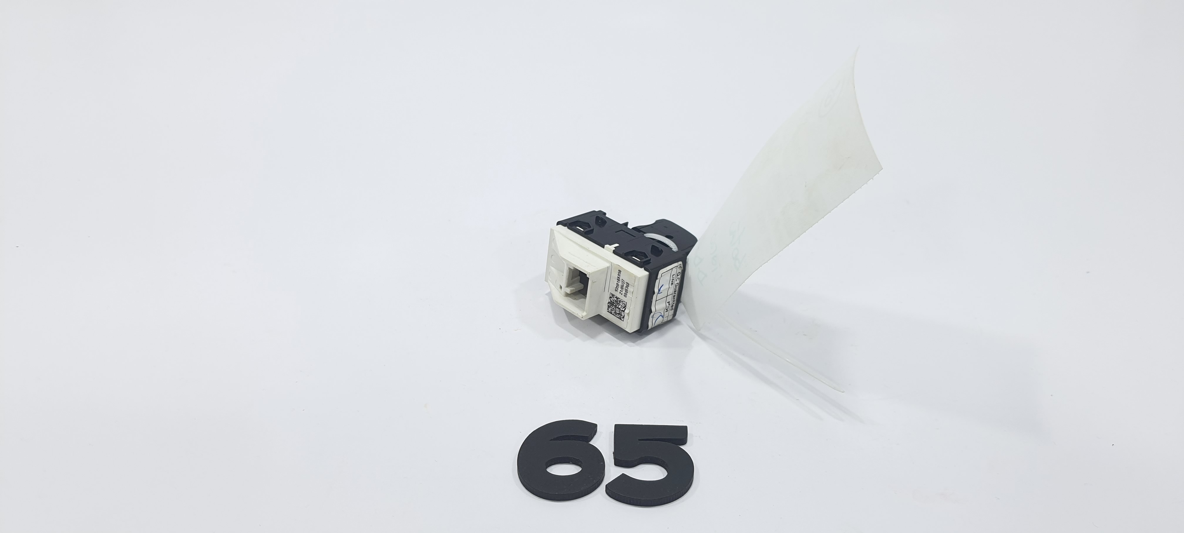 Botão Vidro Dianteiro Direito Creta Ultimate 2.0 V2263 8