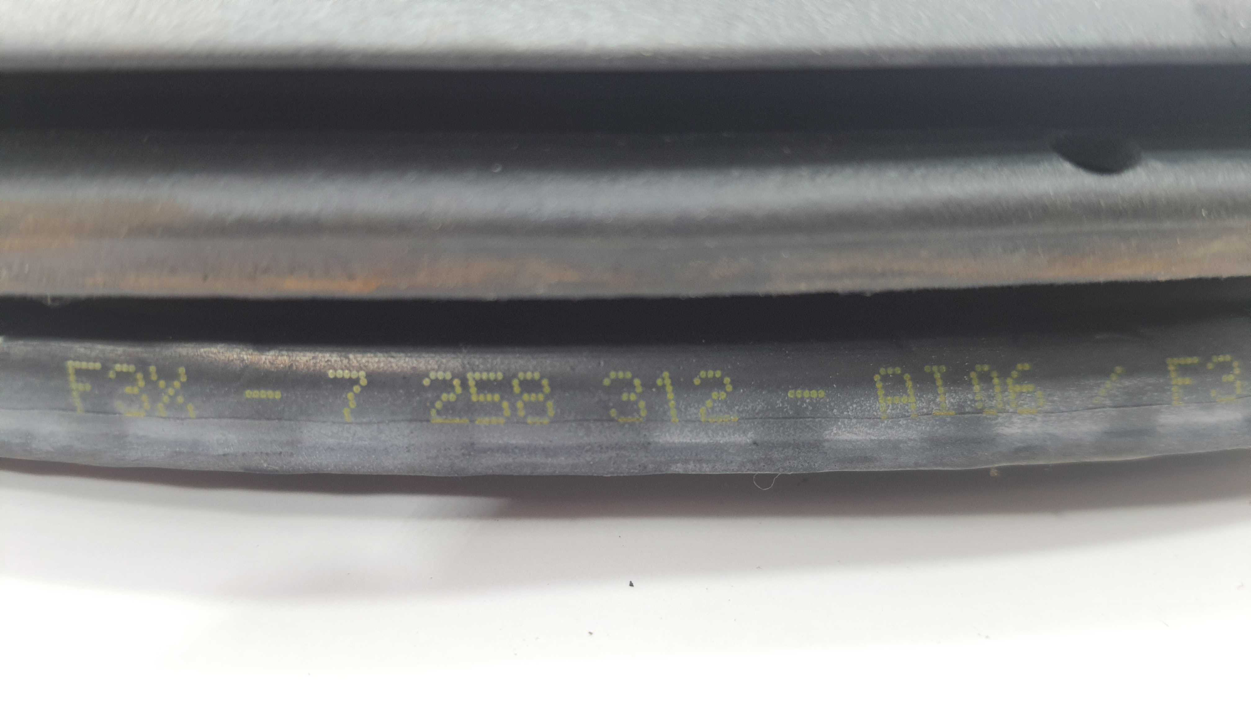 Borracha Porta Dianteira Direita Bmw 316i 1.6 14 Tb V2277 3