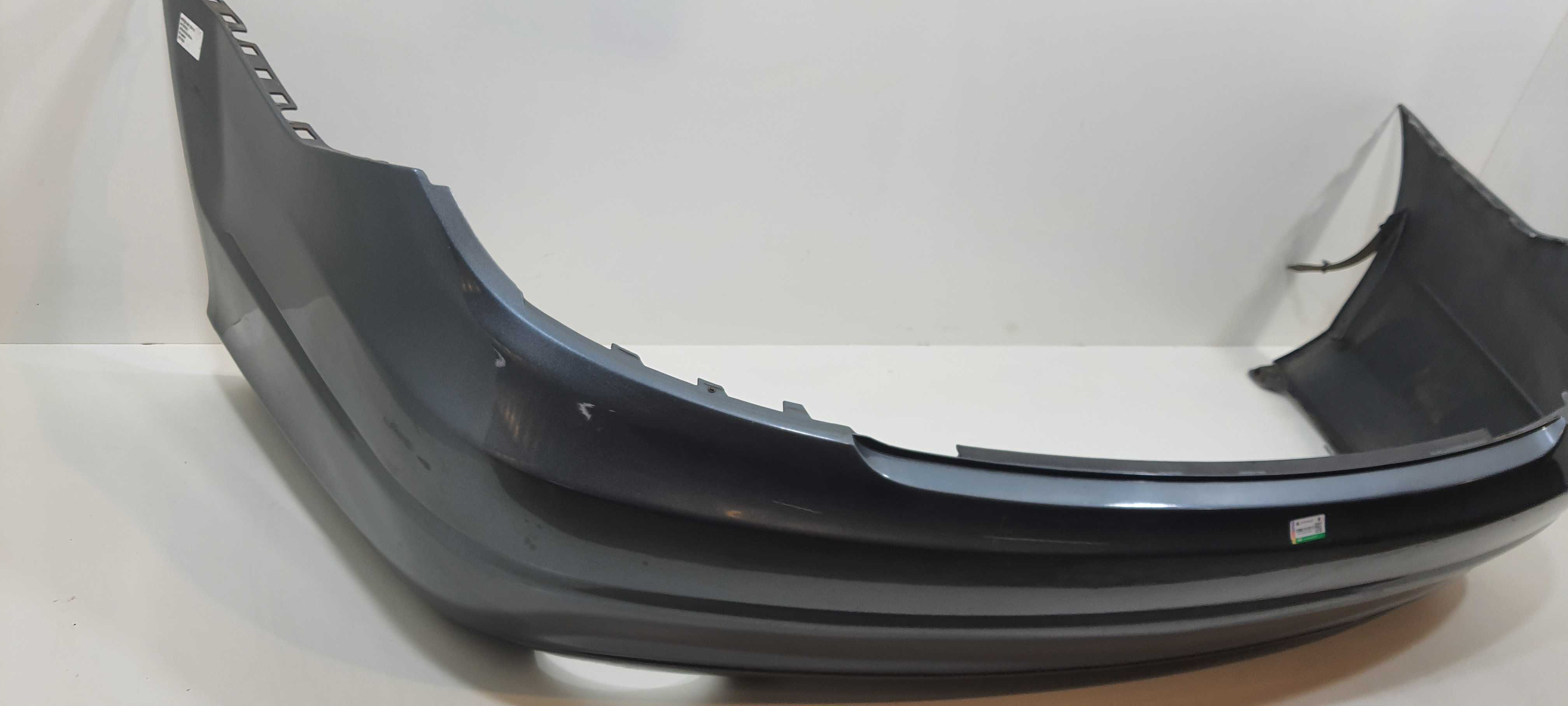 Parachoque Traseiro Detalhe Mercedes-benz C180 2012 V2267 2
